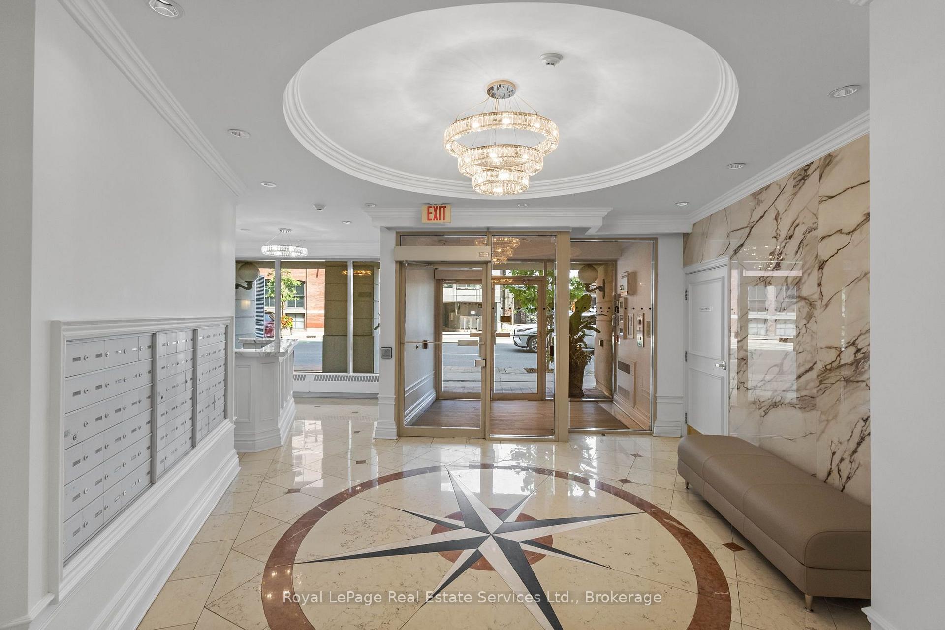 Photo 13 of Unit 808, 115 Richmond Street E, Toronto, Church-Yonge Corridor — HOMEH