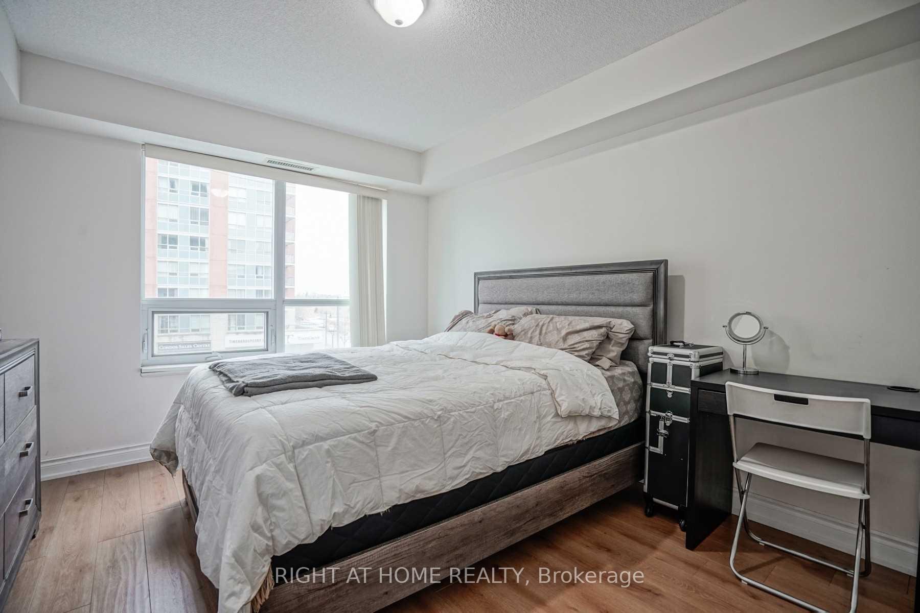 Photo 6 of Unit 310, 55 South Town Centre Boulevard, Markham, Unionville — HOMEH