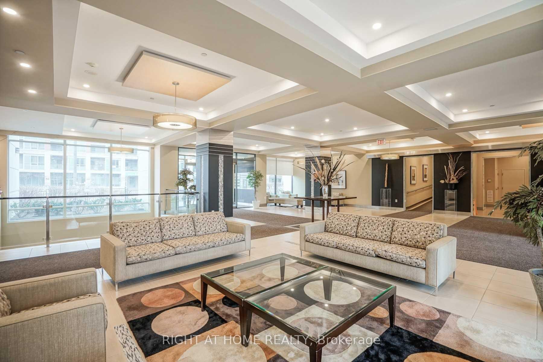 Photo 11 of Unit 310, 55 South Town Centre Boulevard, Markham, Unionville — HOMEH