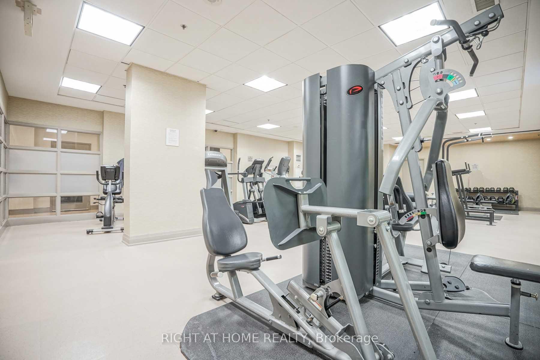 Photo 13 of Unit 310, 55 South Town Centre Boulevard, Markham, Unionville — HOMEH
