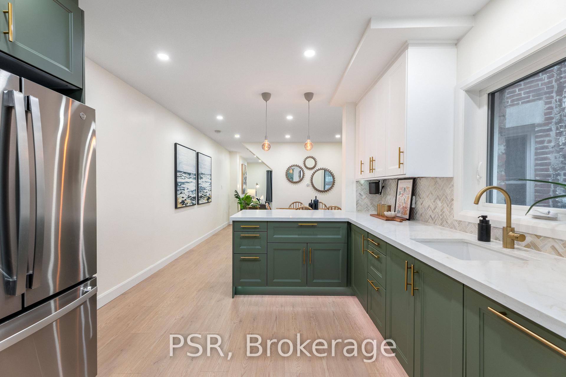 Photo 13 of 1045 Ossington Avenue, Toronto, Dovercourt-Wallace Emerson-Junction — HOMEH