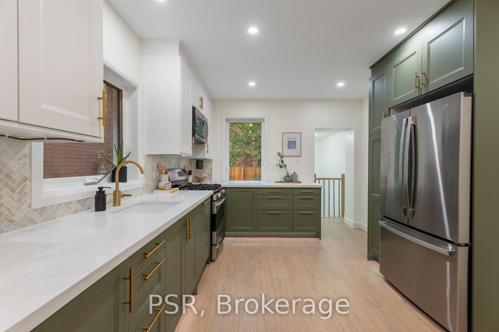 Photo 14 of 1045 Ossington Avenue, Toronto, Dovercourt-Wallace Emerson-Junction — HOMEH