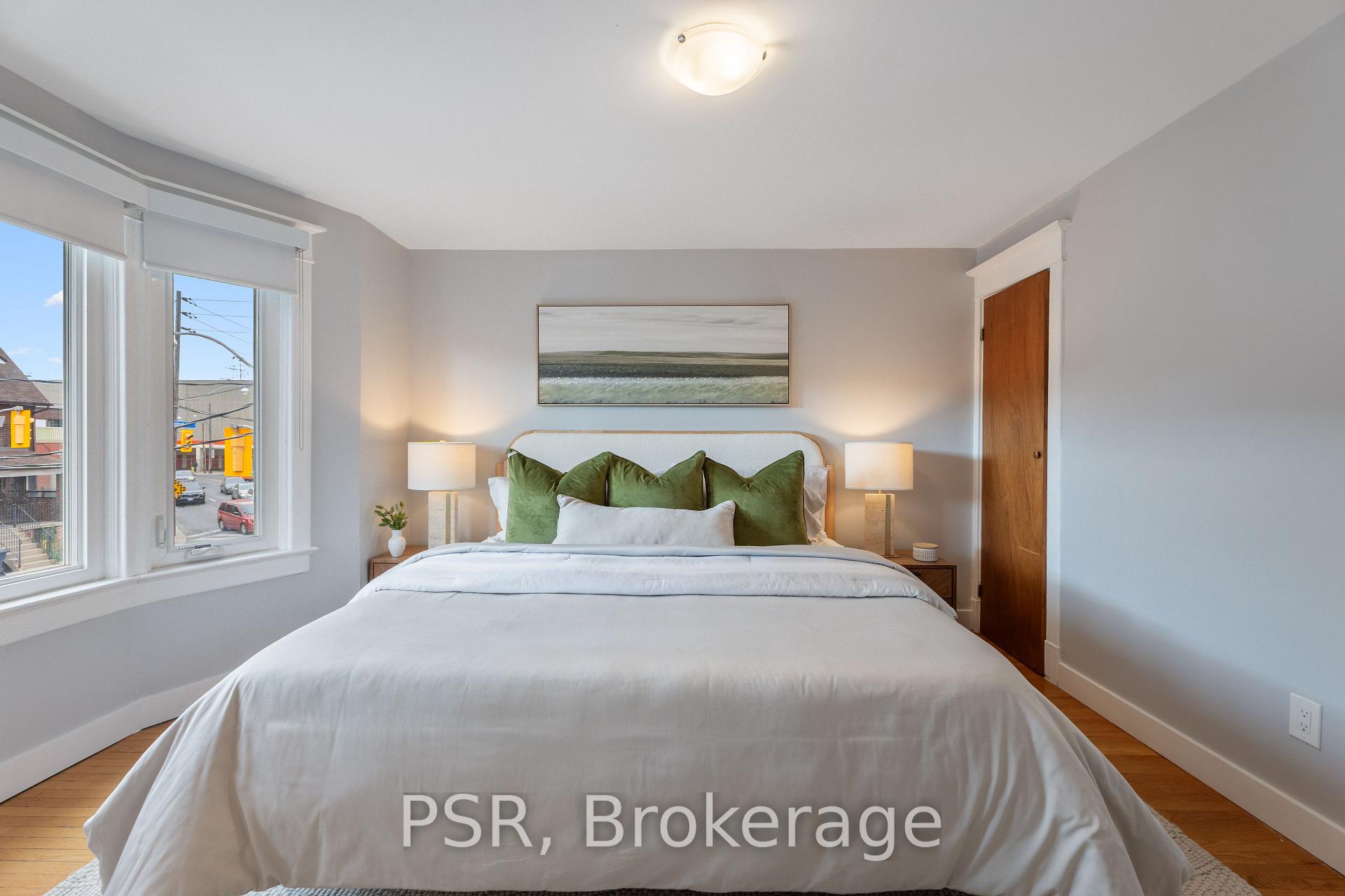 Photo 18 of 1045 Ossington Avenue, Toronto, Dovercourt-Wallace Emerson-Junction — HOMEH