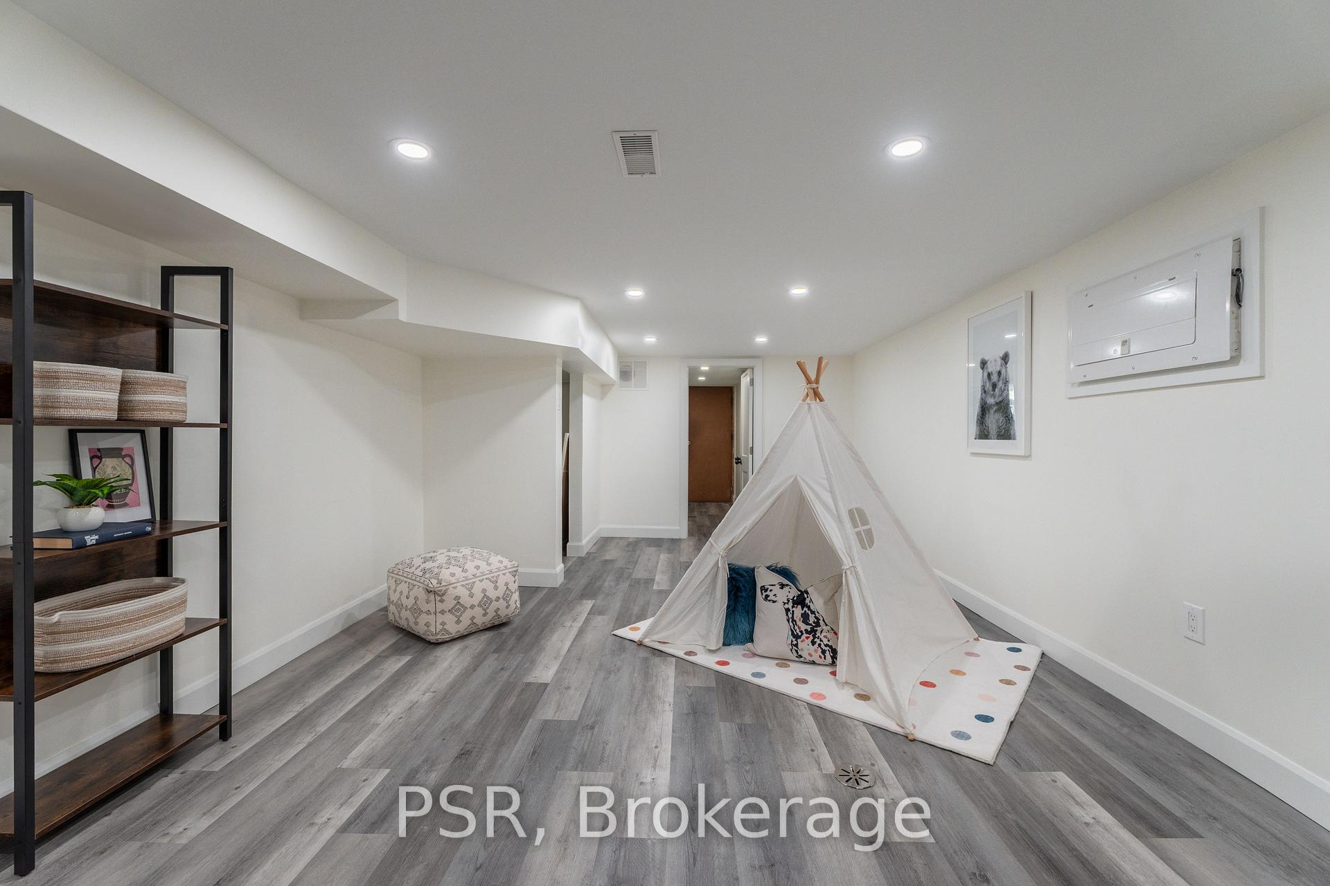 Photo 36 of 1045 Ossington Avenue, Toronto, Dovercourt-Wallace Emerson-Junction — HOMEH
