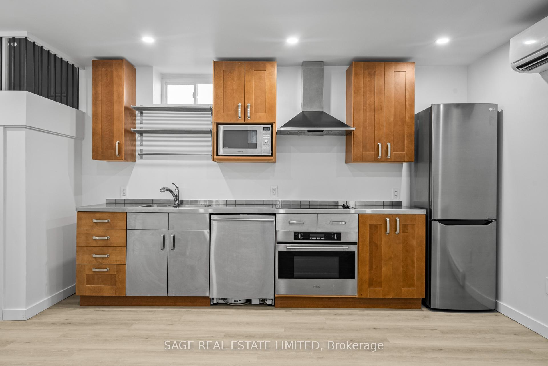 Photo 31 of 25 Chamberlain Avenue, North York, Briar Hill-Belgravia — HOMEH
