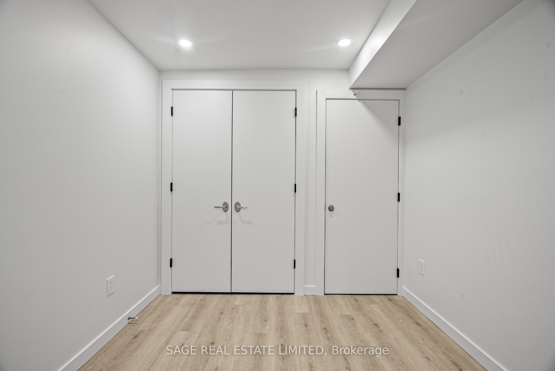 Photo 34 of 25 Chamberlain Avenue, North York, Briar Hill-Belgravia — HOMEH