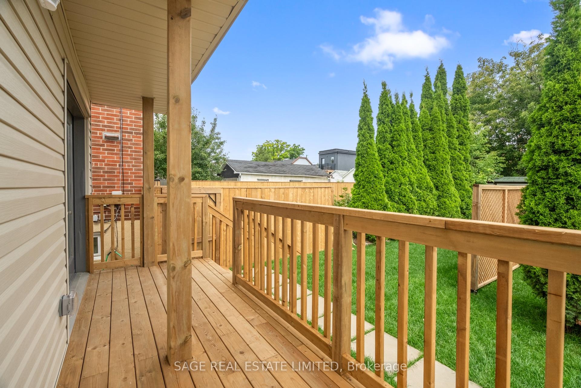 Photo 42 of 25 Chamberlain Avenue, North York, Briar Hill-Belgravia — HOMEH