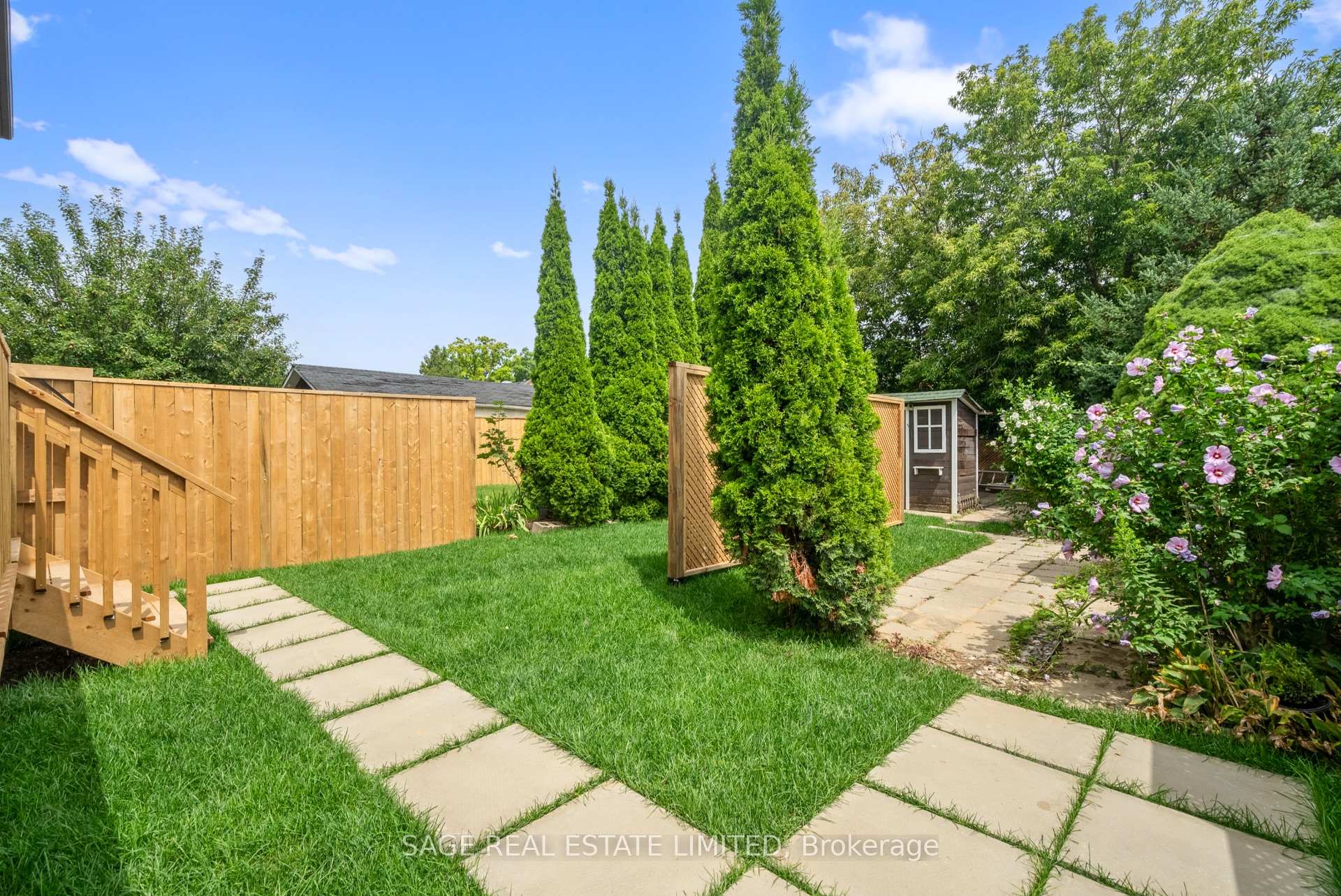 Photo 45 of 25 Chamberlain Avenue, North York, Briar Hill-Belgravia — HOMEH