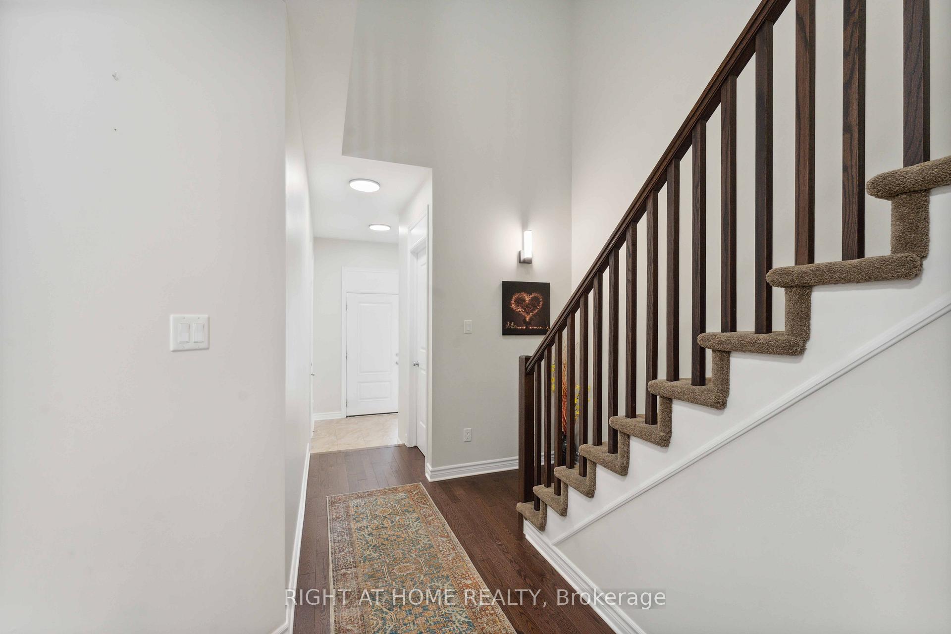 Photo 5 of 819 Miikana Road, Ottawa, Blossom Park/Kemp Park/Findlay Creek — HOMEH
