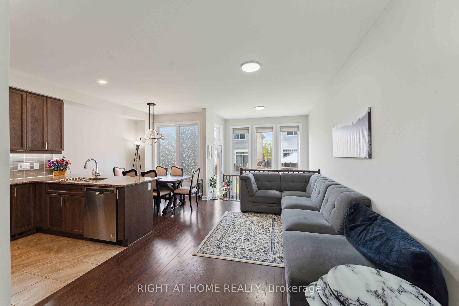 Photo 9 of 819 Miikana Road, Ottawa, Blossom Park/Kemp Park/Findlay Creek — HOMEH