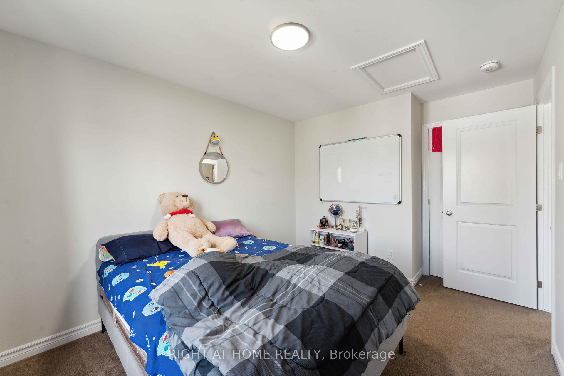 Photo 34 of 819 Miikana Road, Ottawa, Blossom Park/Kemp Park/Findlay Creek — HOMEH