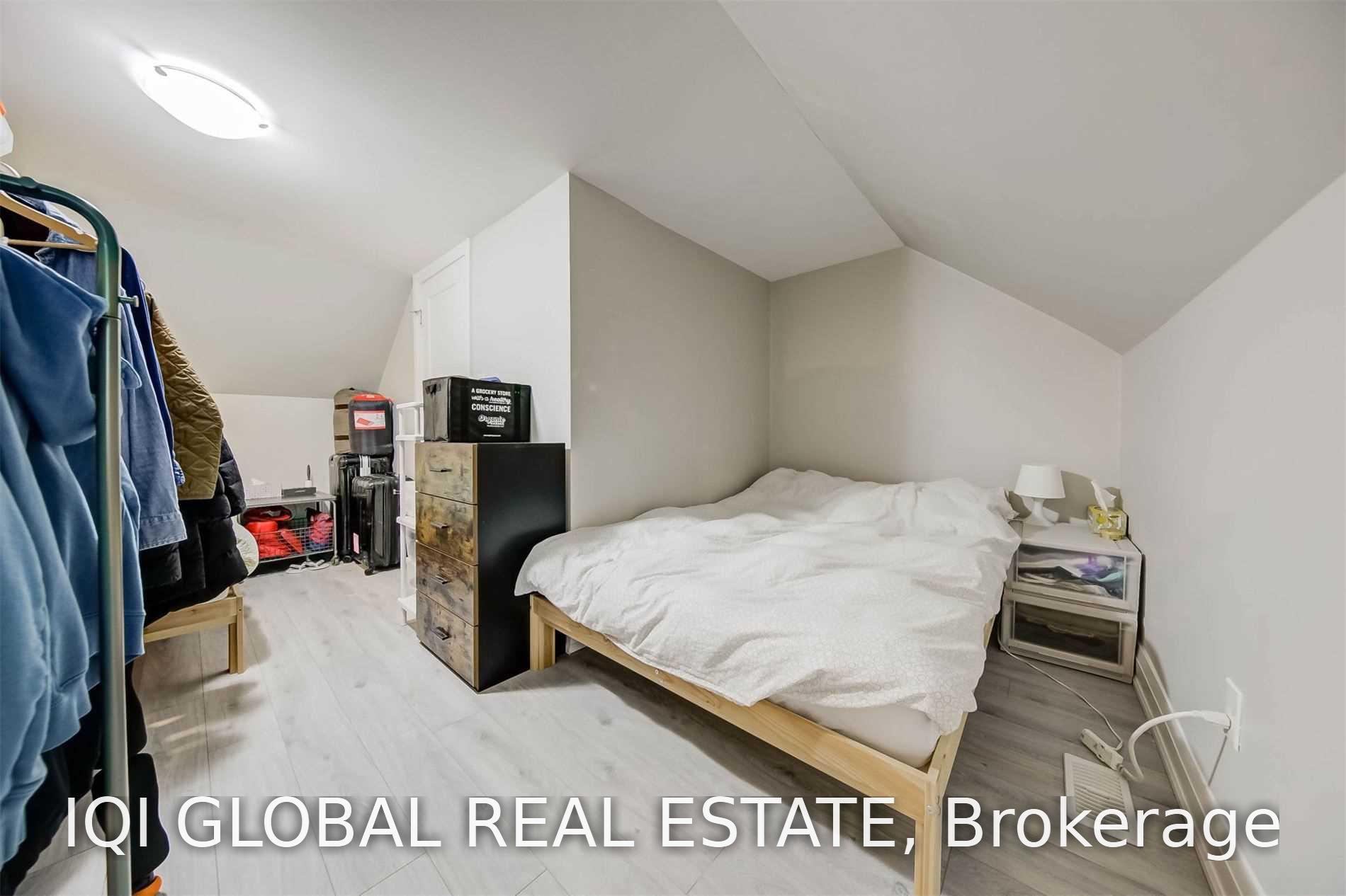 Photo 13 of Unit 2nd Floor Unit, 142 Grace Street, Toronto, Trinity-Bellwoods — HOMEH