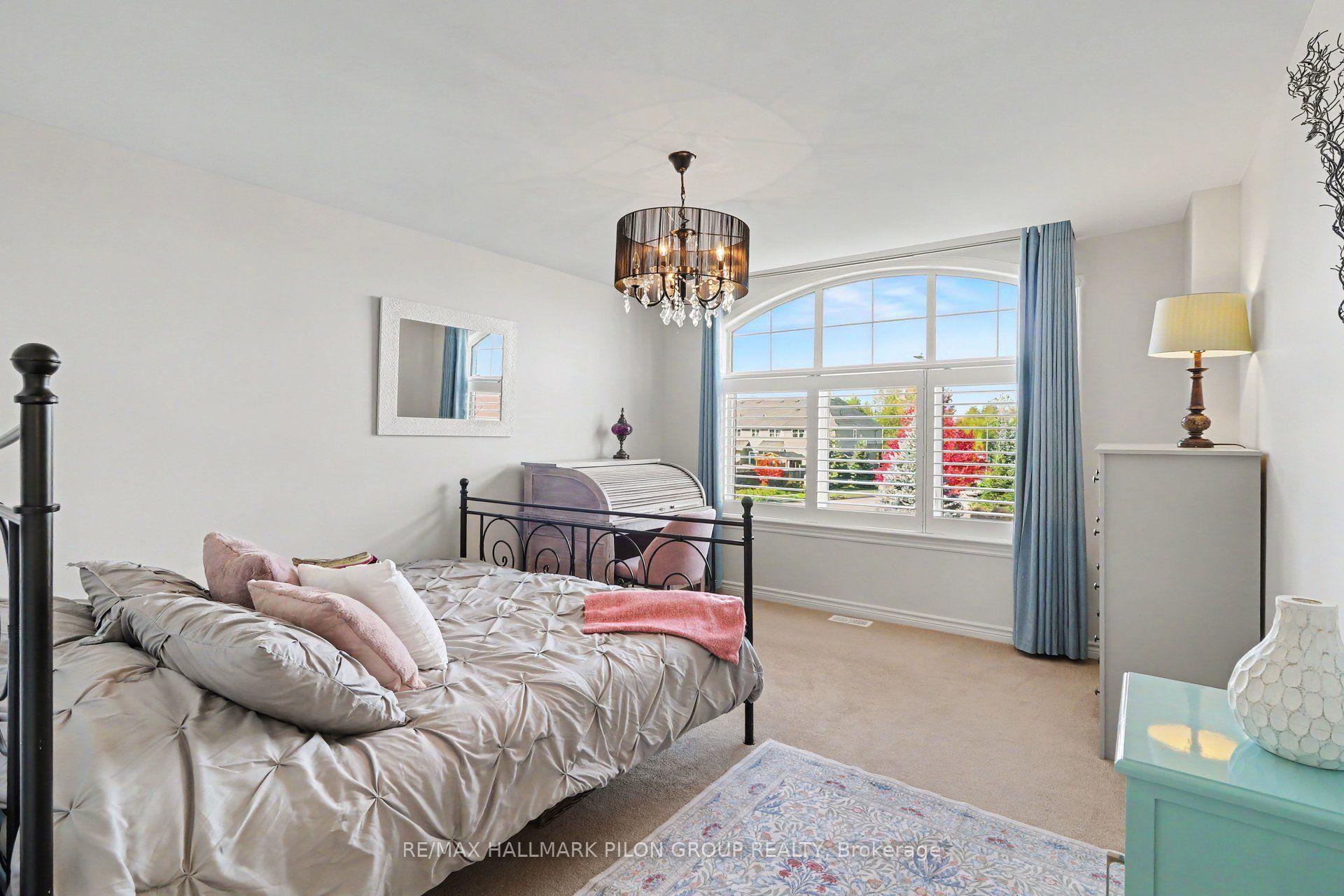Photo 13 of 557 Silverbell Crescent, Ottawa, Blossom Park/Kemp Park/Findlay Creek — HOMEH