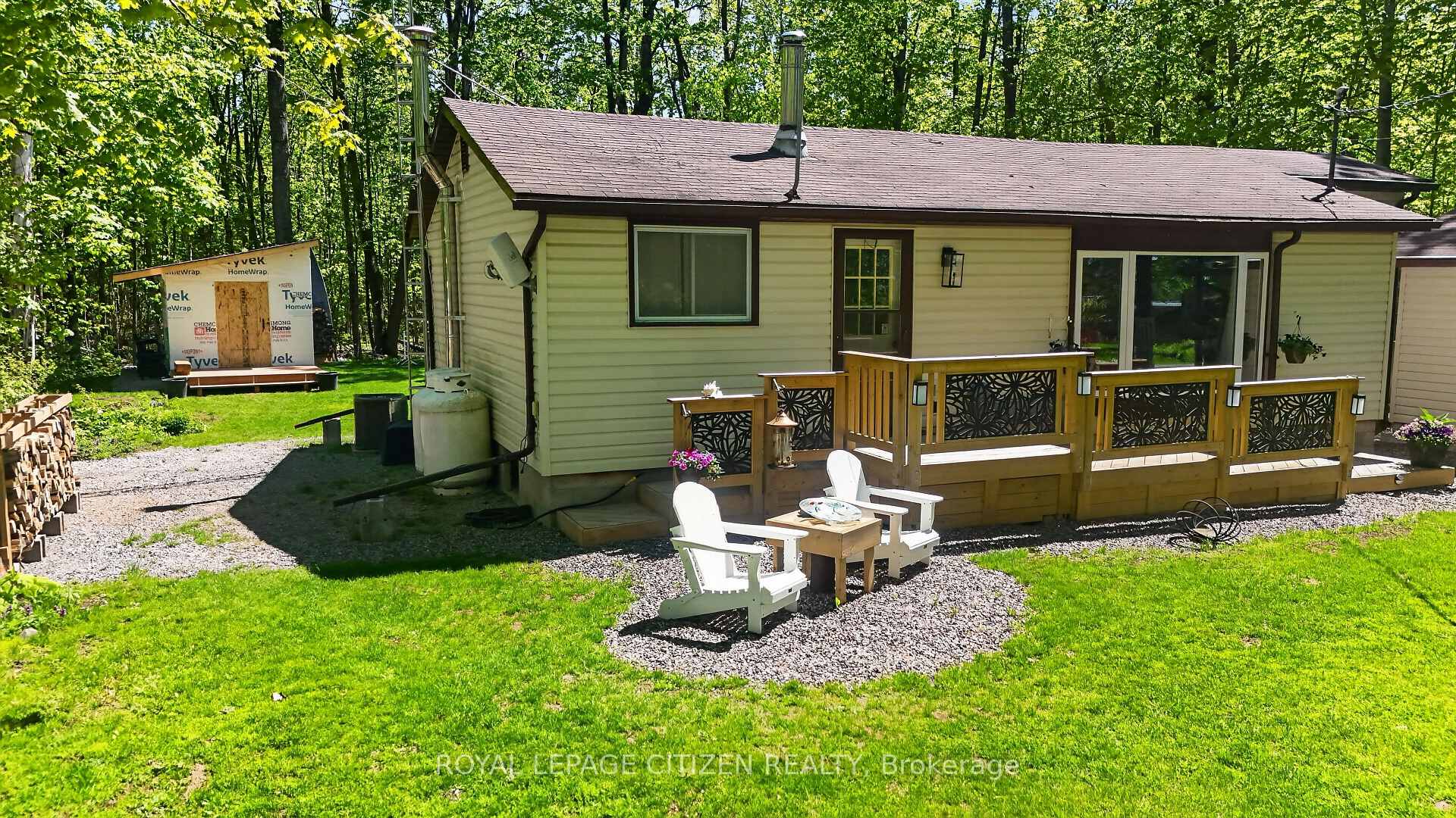 Photo 5 of 32 Teds Lane, Trent Lakes — HOMEH