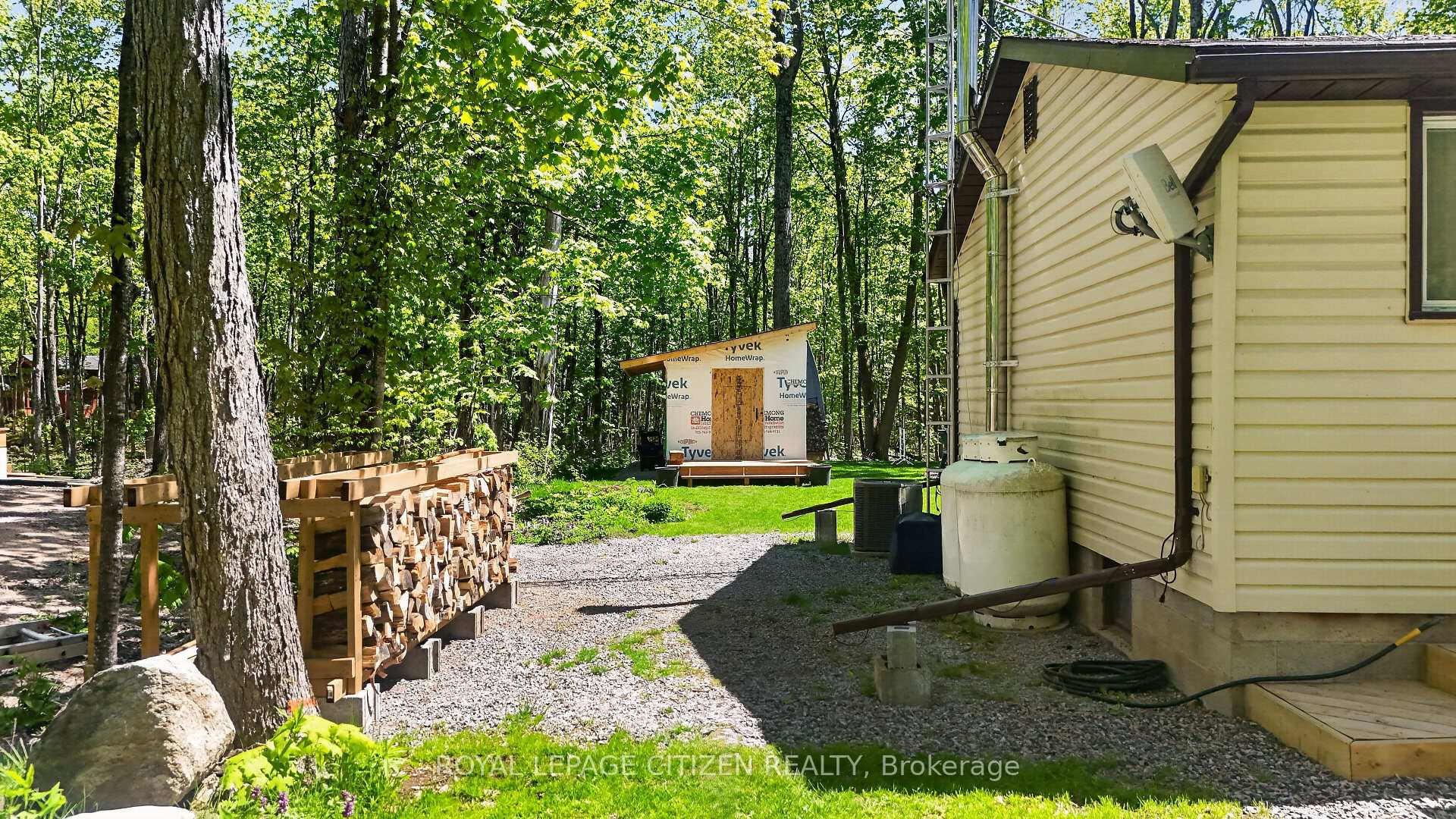 Photo 6 of 32 Teds Lane, Trent Lakes — HOMEH