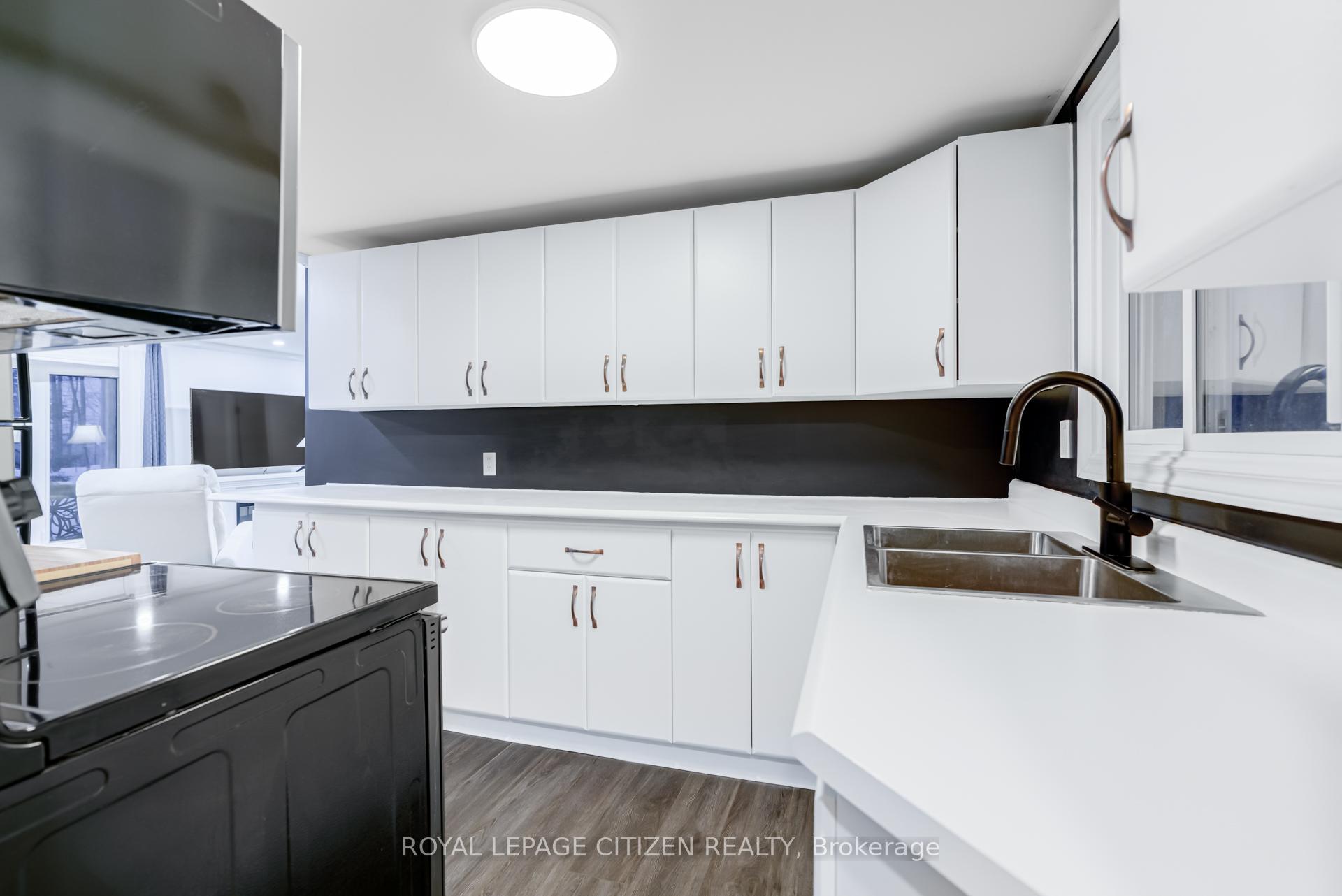 Photo 14 of 32 Teds Lane, Trent Lakes — HOMEH