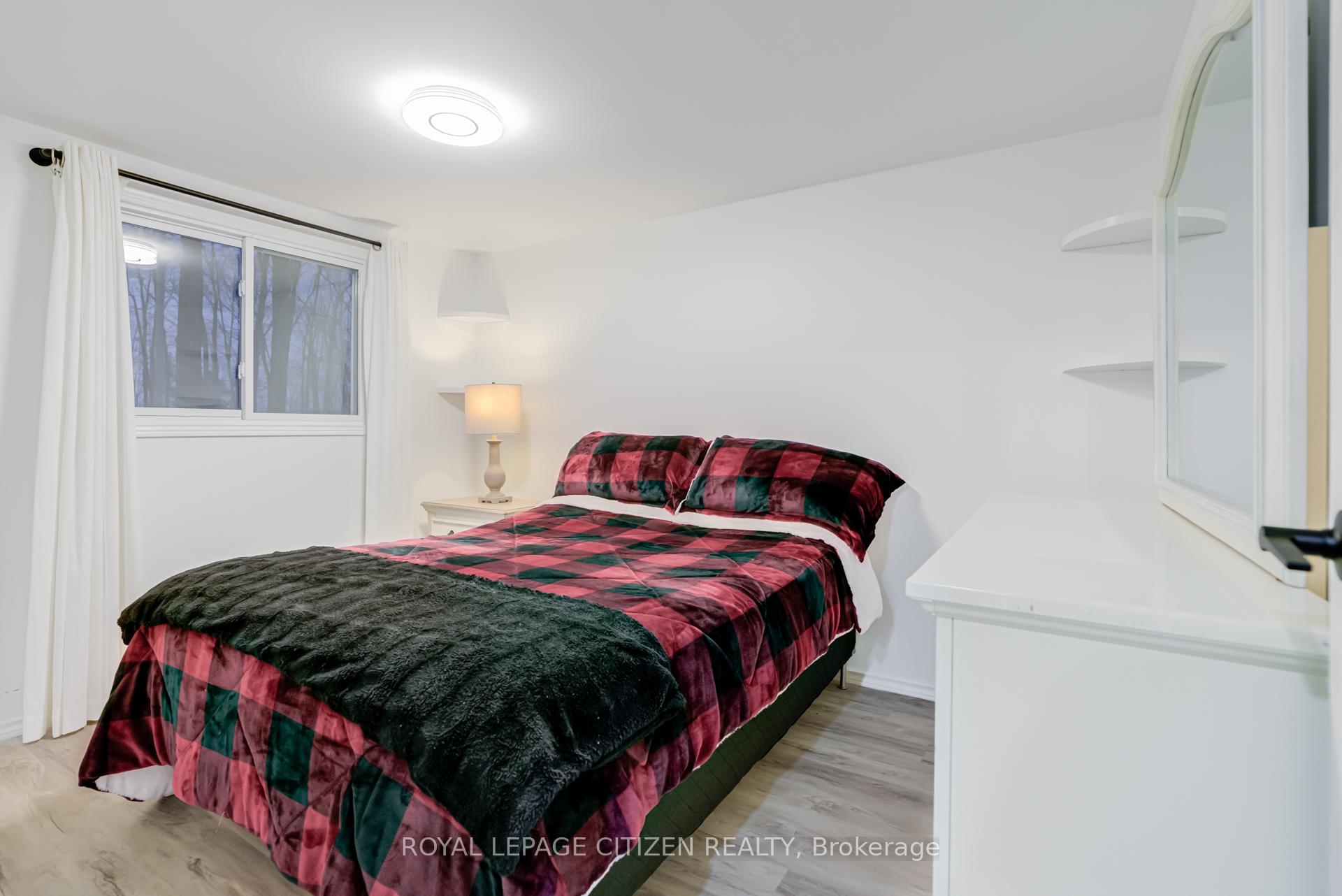 Photo 16 of 32 Teds Lane, Trent Lakes — HOMEH