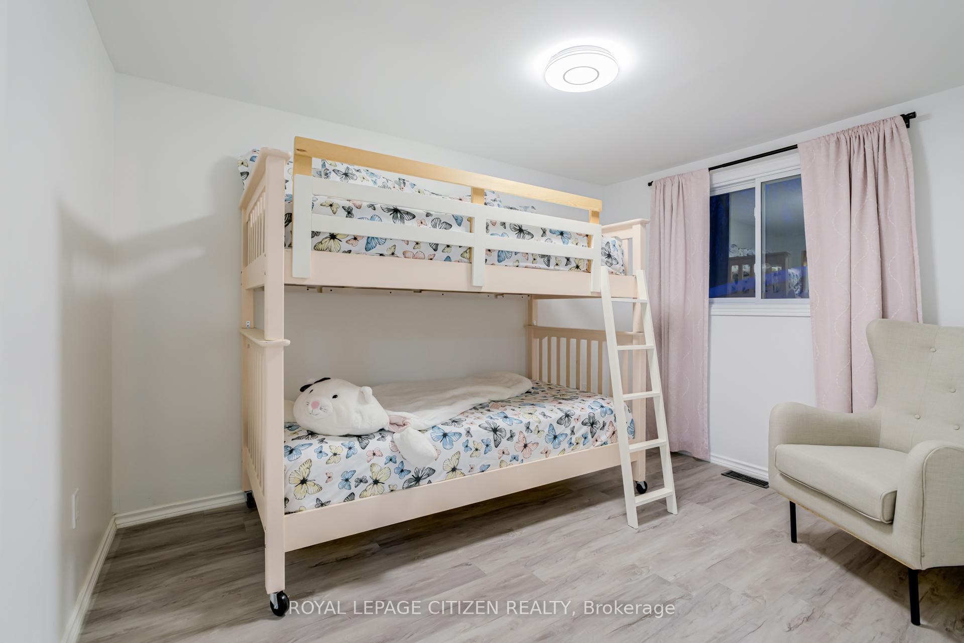 Photo 17 of 32 Teds Lane, Trent Lakes — HOMEH