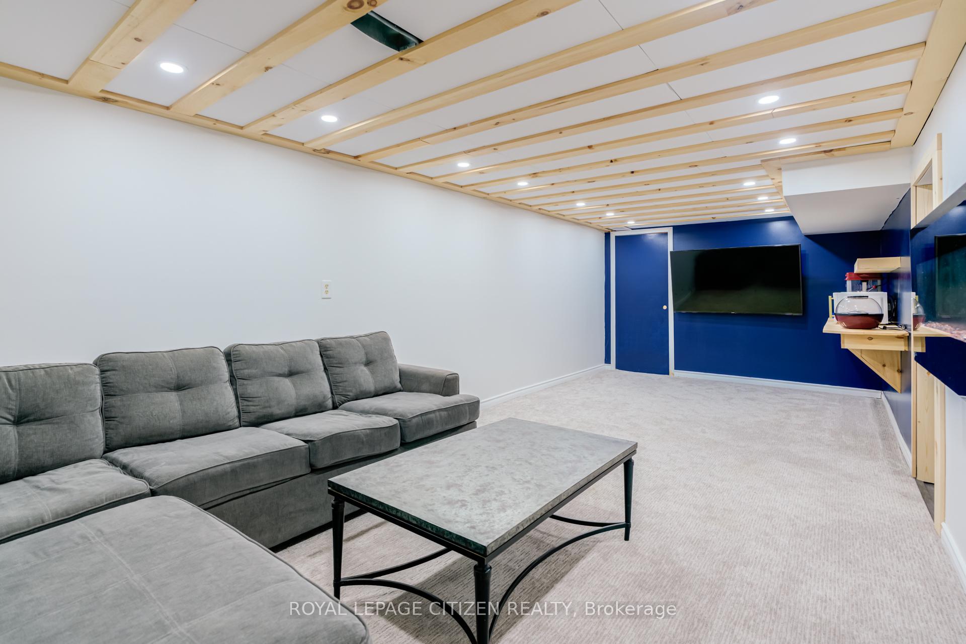 Photo 25 of 32 Teds Lane, Trent Lakes — HOMEH