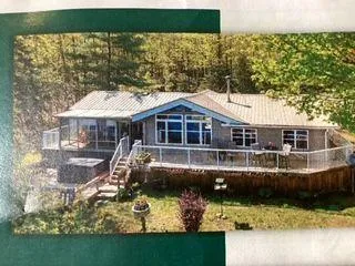 Photo of 1260 Winders Bay Road