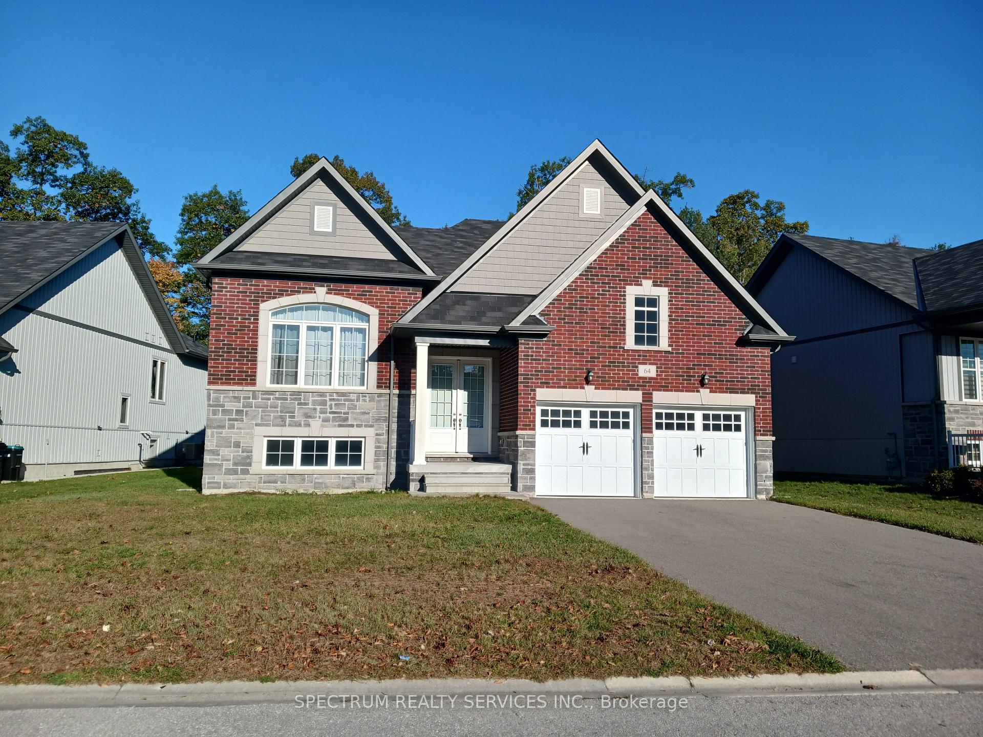 Photo 1 of 64 Regina Boulevard, Wasaga Beach — HOMEH