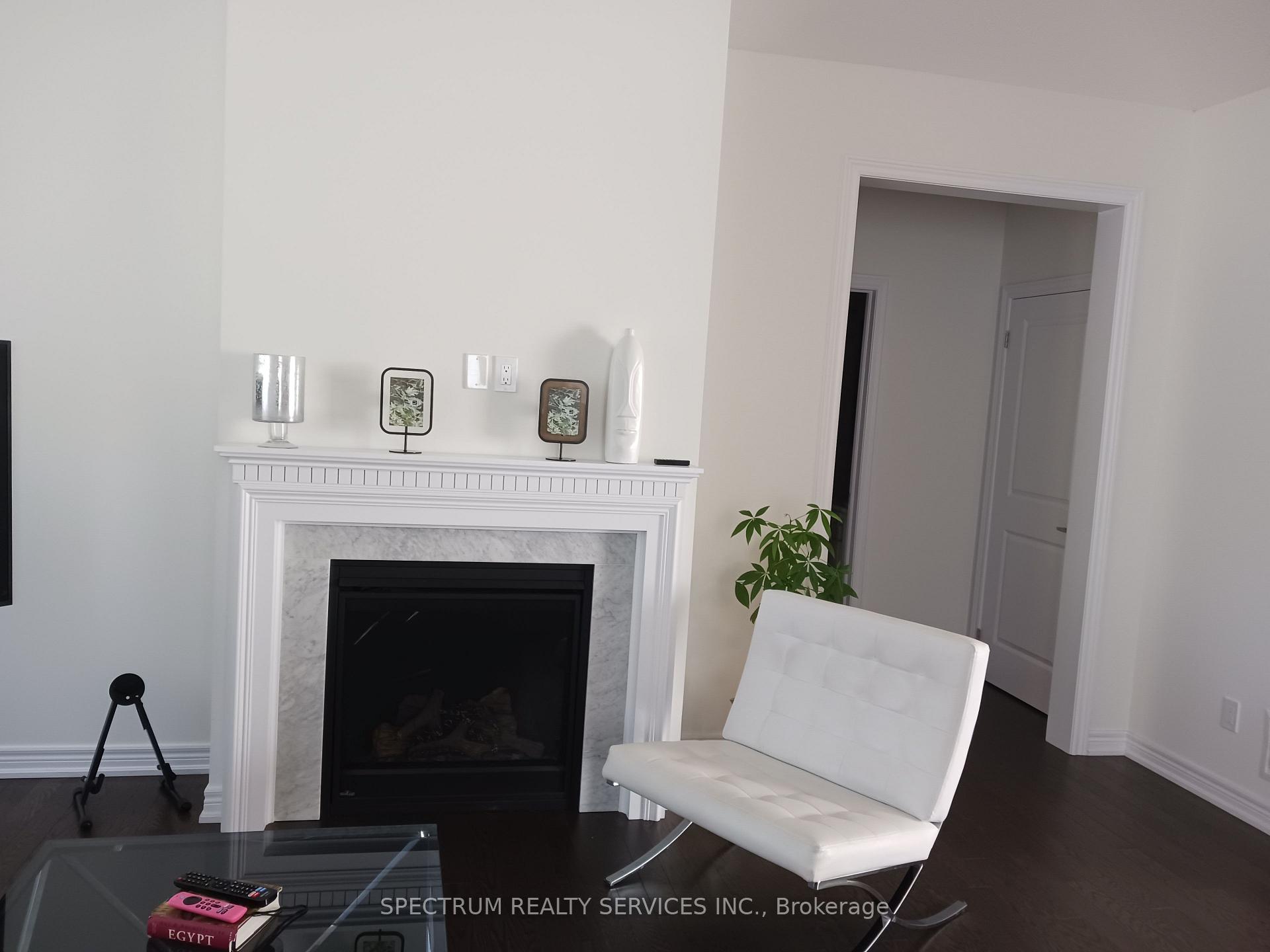 Photo 6 of 64 Regina Boulevard, Wasaga Beach — HOMEH