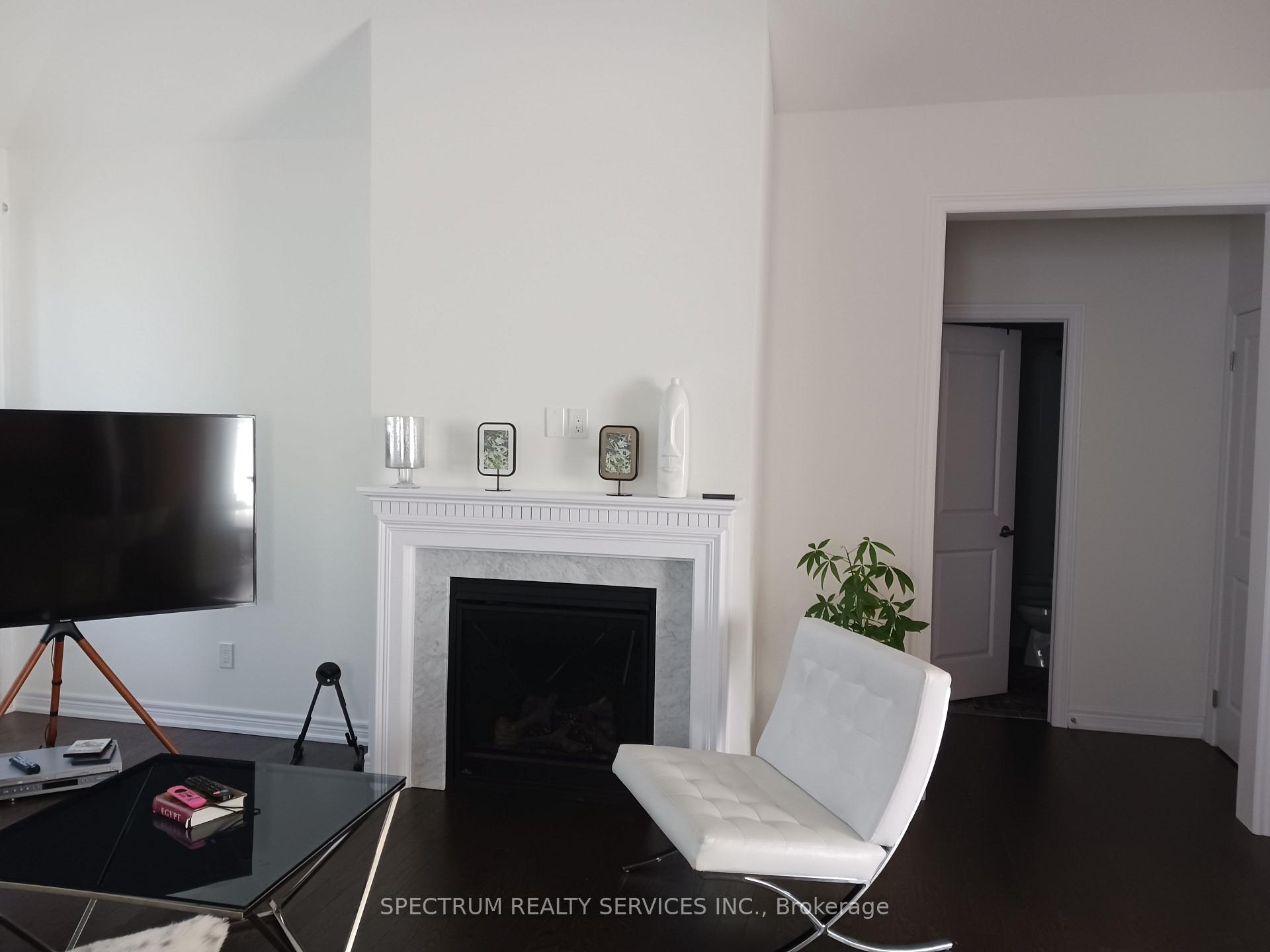 Photo 7 of 64 Regina Boulevard, Wasaga Beach — HOMEH