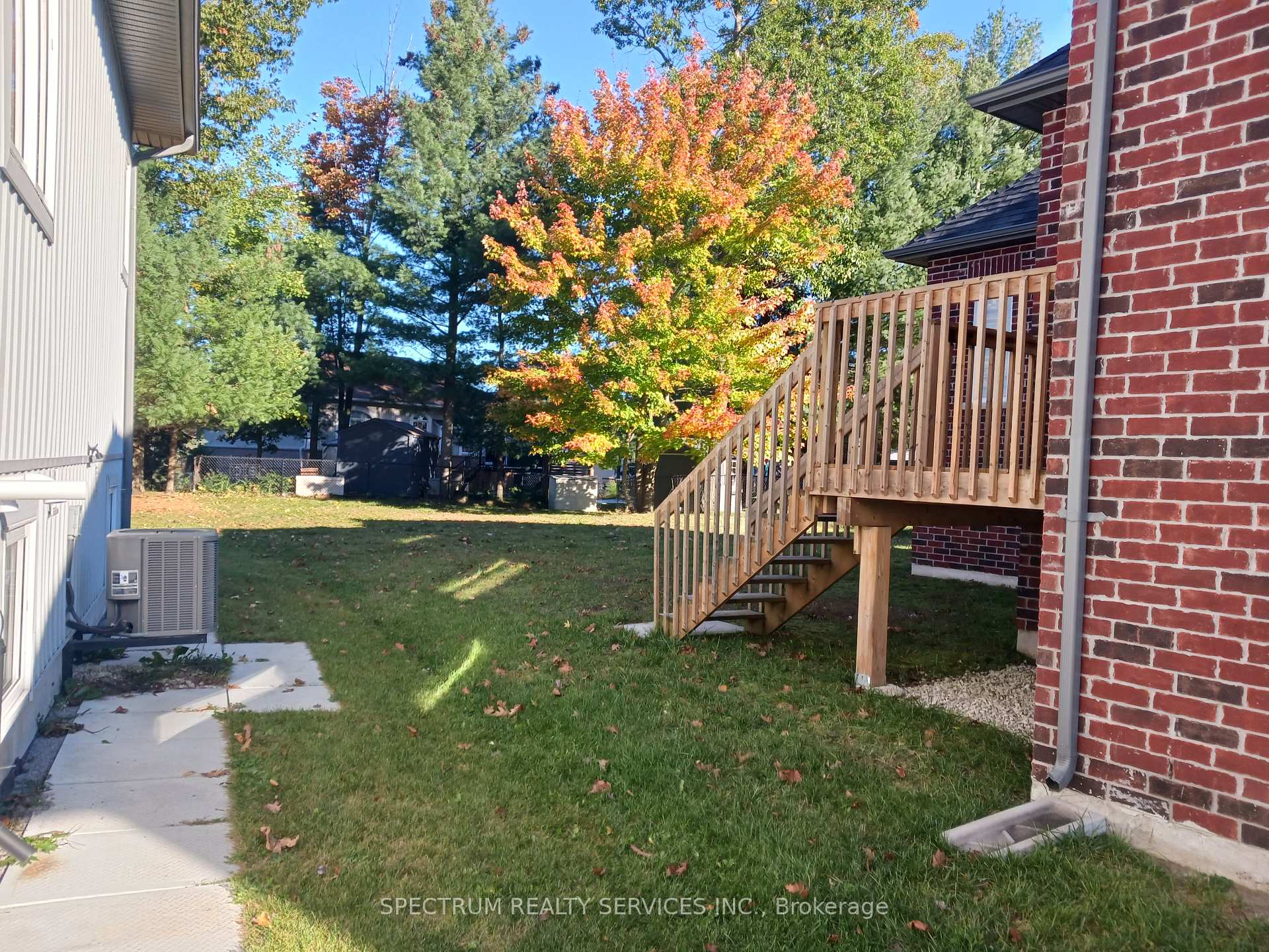 Photo 23 of 64 Regina Boulevard, Wasaga Beach — HOMEH