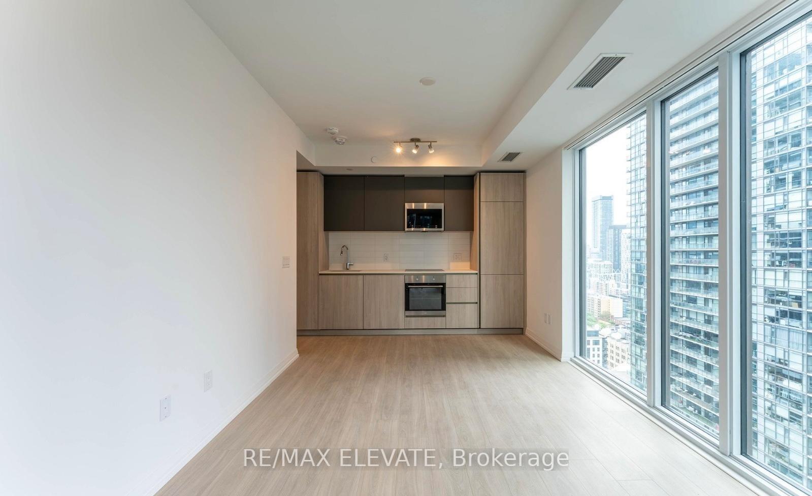 Photo 4 of Unit 3029, 28 Widmer Street, Toronto, Waterfront Communities — HOMEH
