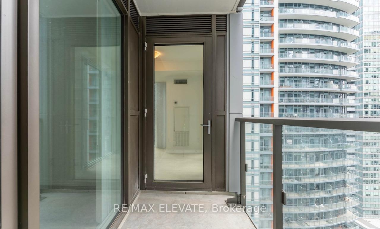 Photo 27 of Unit 3029, 28 Widmer Street, Toronto, Waterfront Communities — HOMEH
