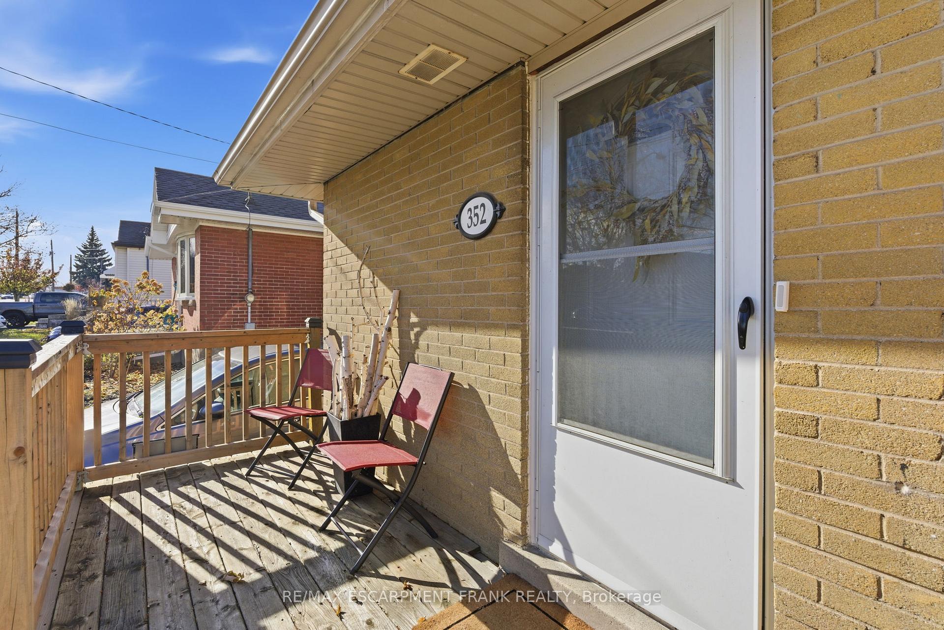 Photo 5 of 352 East 28th Street, Hamilton, Burkholme — HOMEH