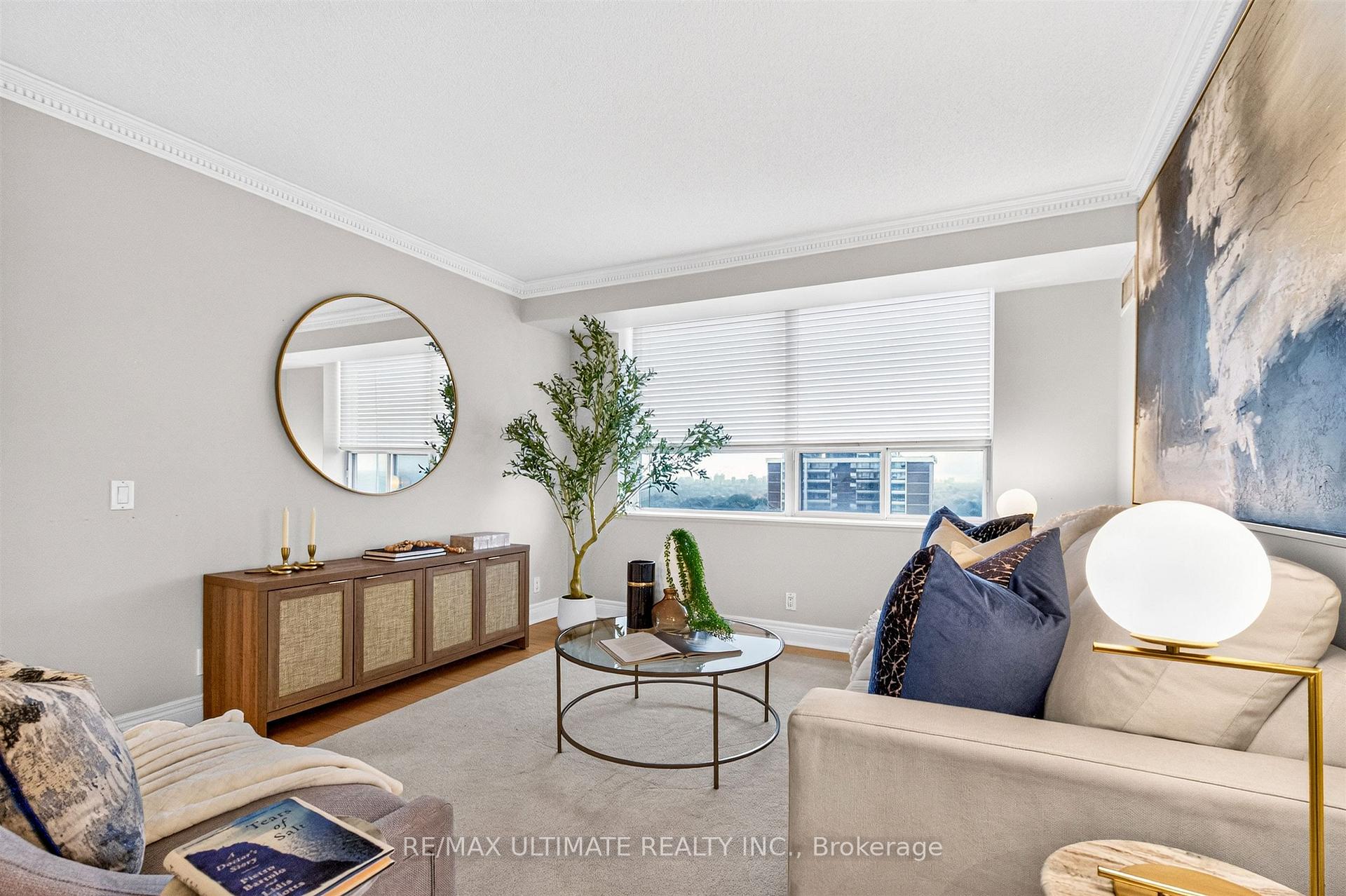 Photo 8 of Unit 1605, 265 Ridley Boulevard, Toronto, Bedford Park-Nortown — HOMEH