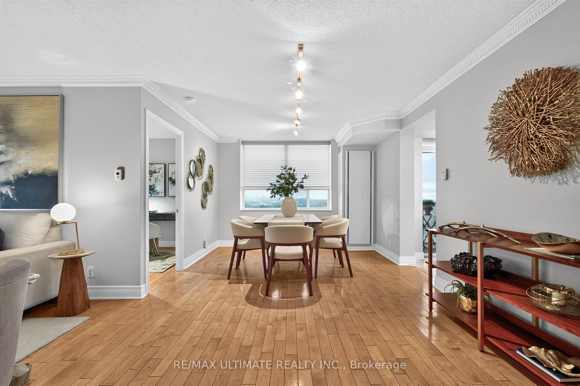 Photo 9 of Unit 1605, 265 Ridley Boulevard, Toronto, Bedford Park-Nortown — HOMEH