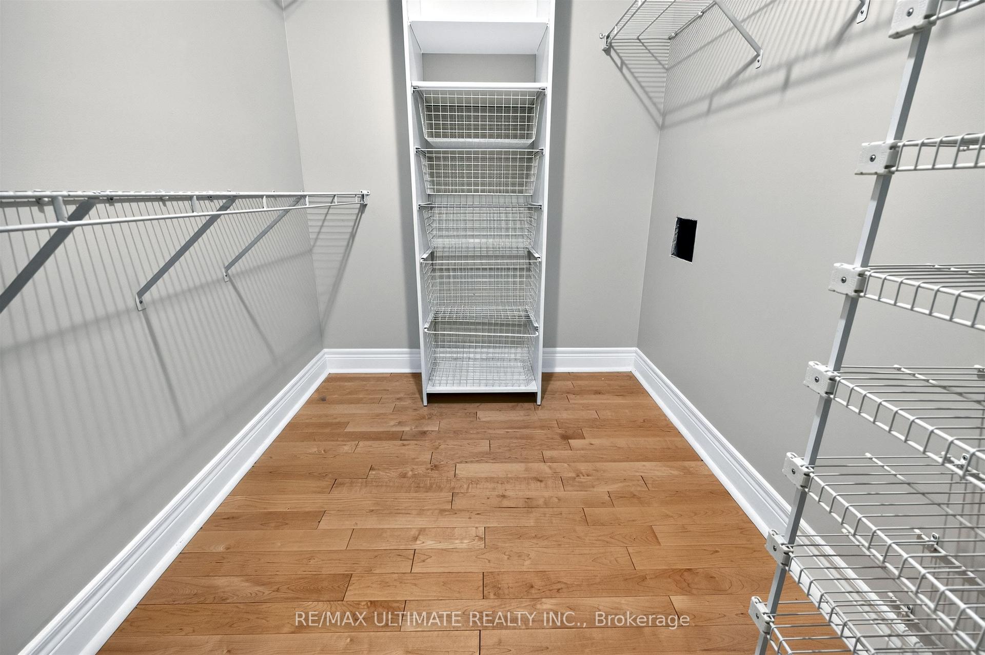 Photo 22 of Unit 1605, 265 Ridley Boulevard, Toronto, Bedford Park-Nortown — HOMEH