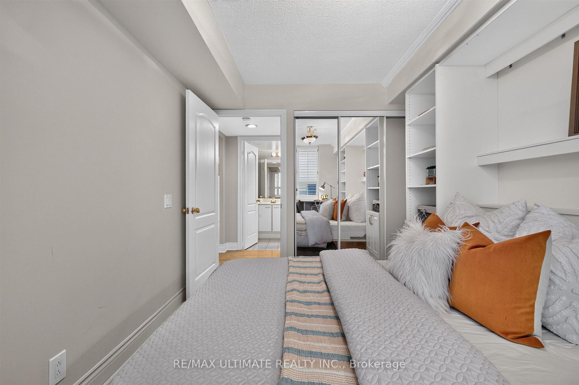 Photo 26 of Unit 1605, 265 Ridley Boulevard, Toronto, Bedford Park-Nortown — HOMEH