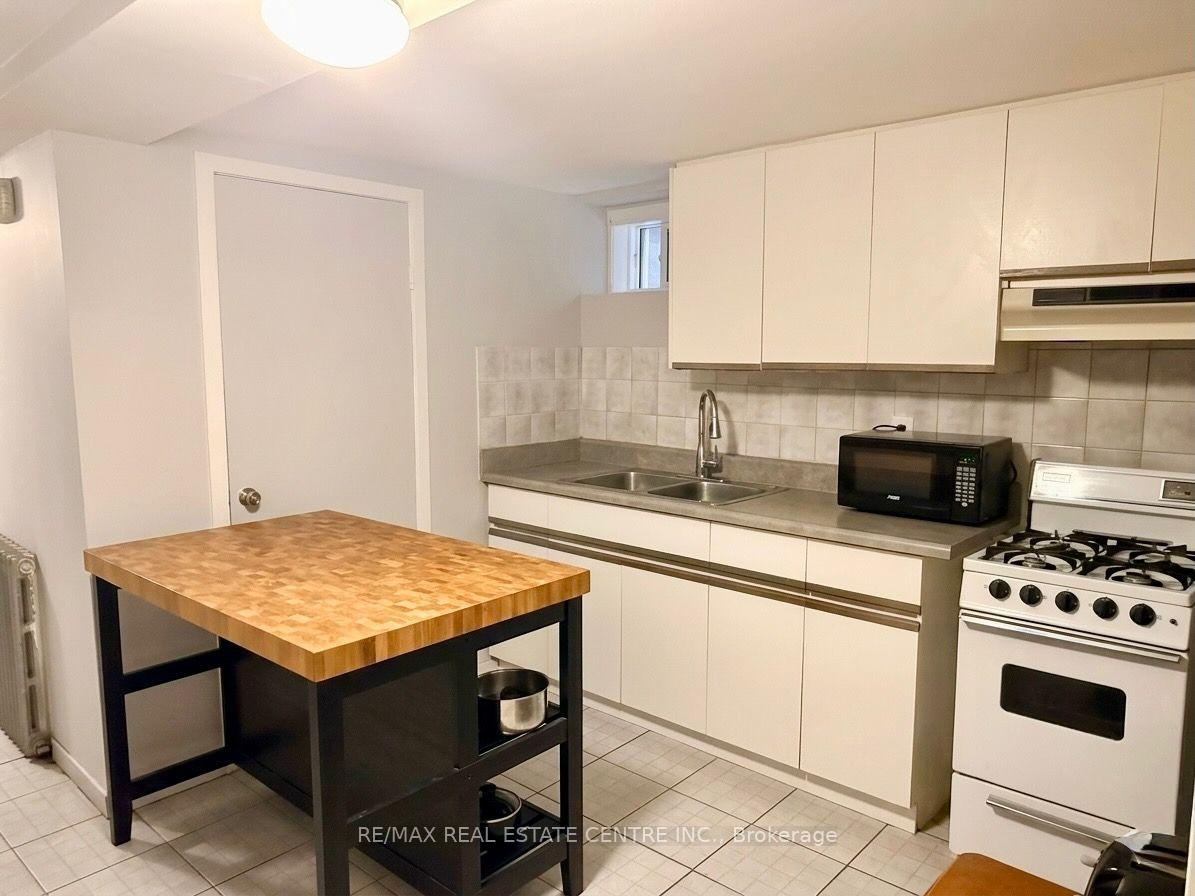 Photo 15 of 200 Roxton Road, Toronto, Trinity-Bellwoods — HOMEH
