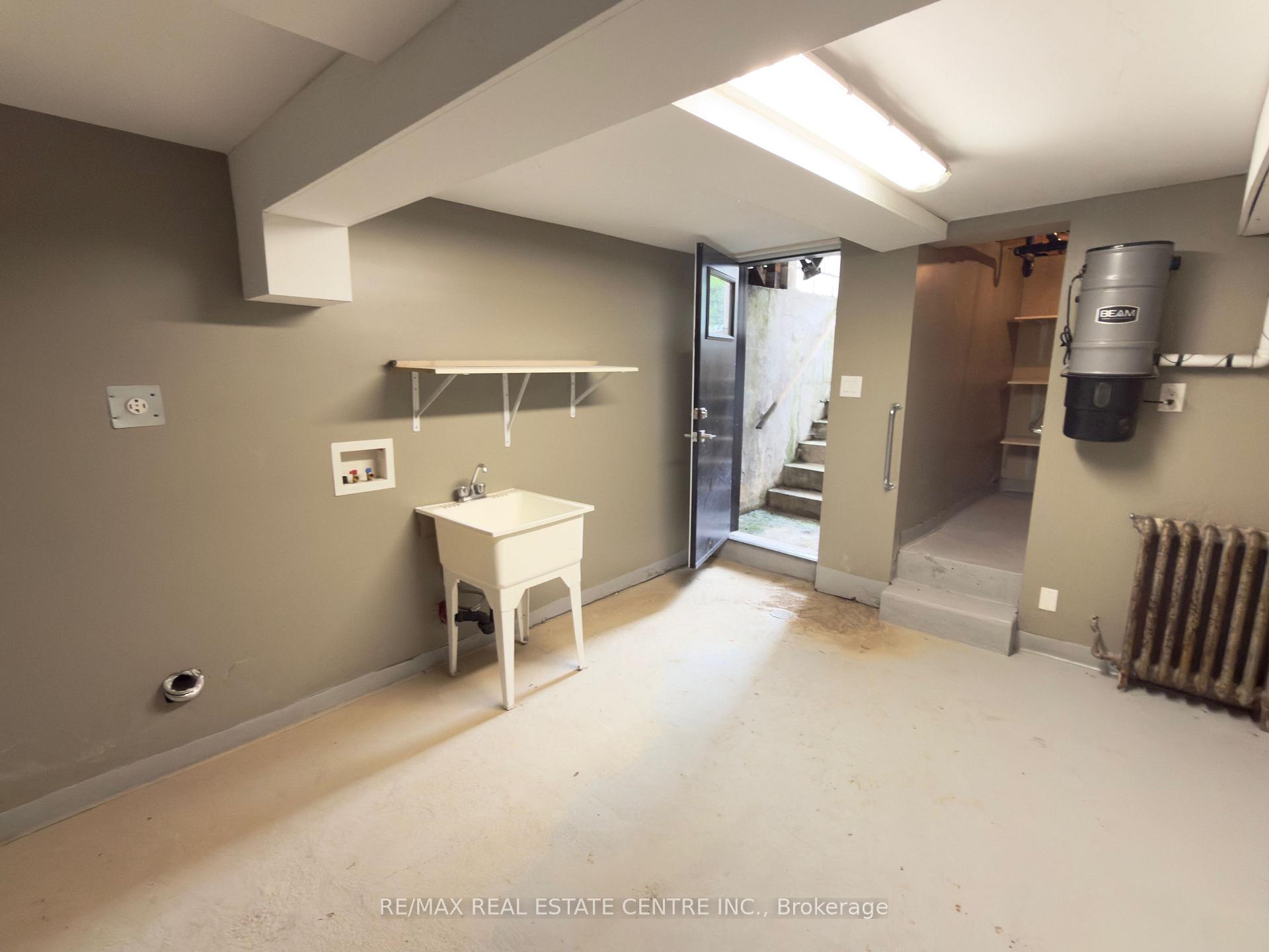 Photo 18 of 200 Roxton Road, Toronto, Trinity-Bellwoods — HOMEH