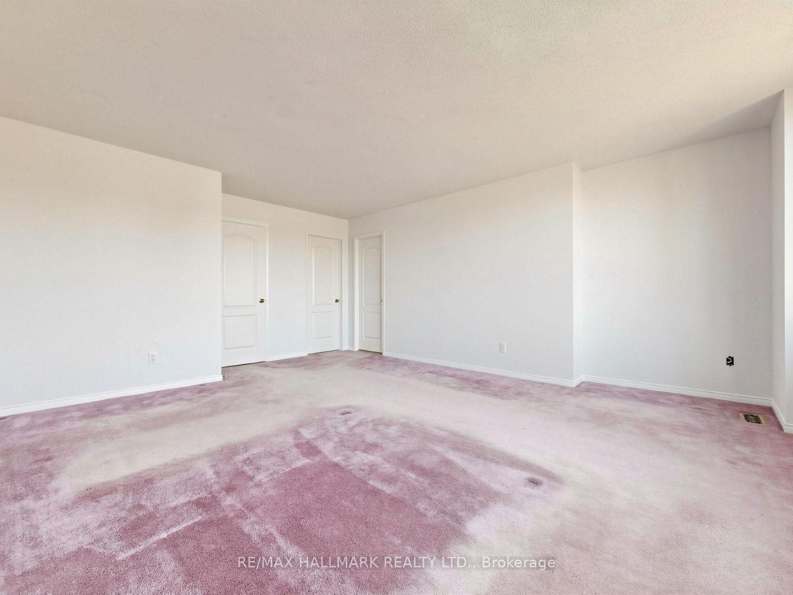 Photo 28 of 416 Heddle Crescent, Newmarket, Stonehaven-Wyndham — HOMEH