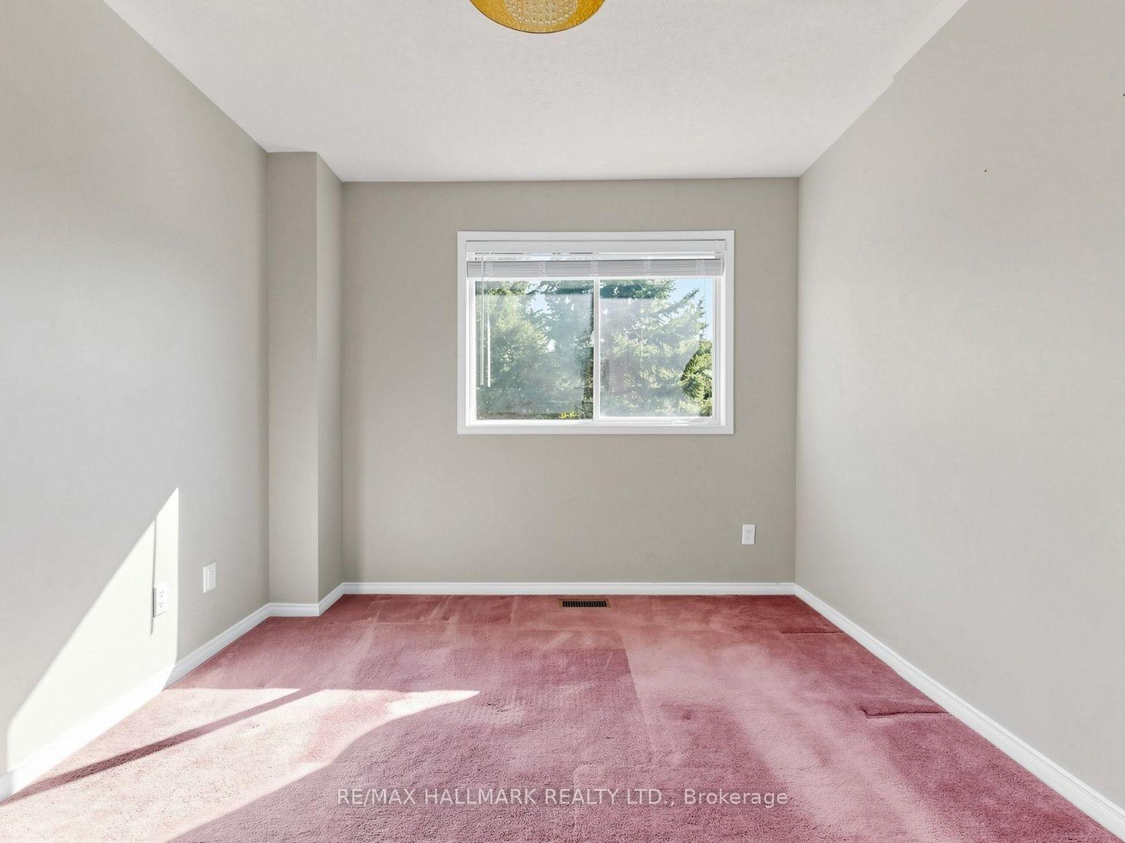 Photo 35 of 416 Heddle Crescent, Newmarket, Stonehaven-Wyndham — HOMEH