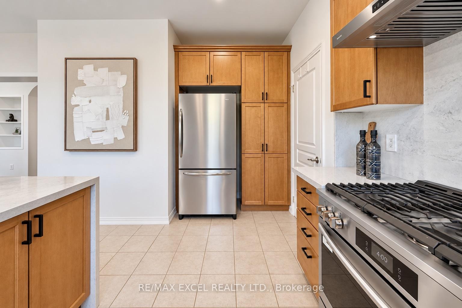 Photo 11 of 35 Stoneheath Crescent, Markham, Cachet — HOMEH