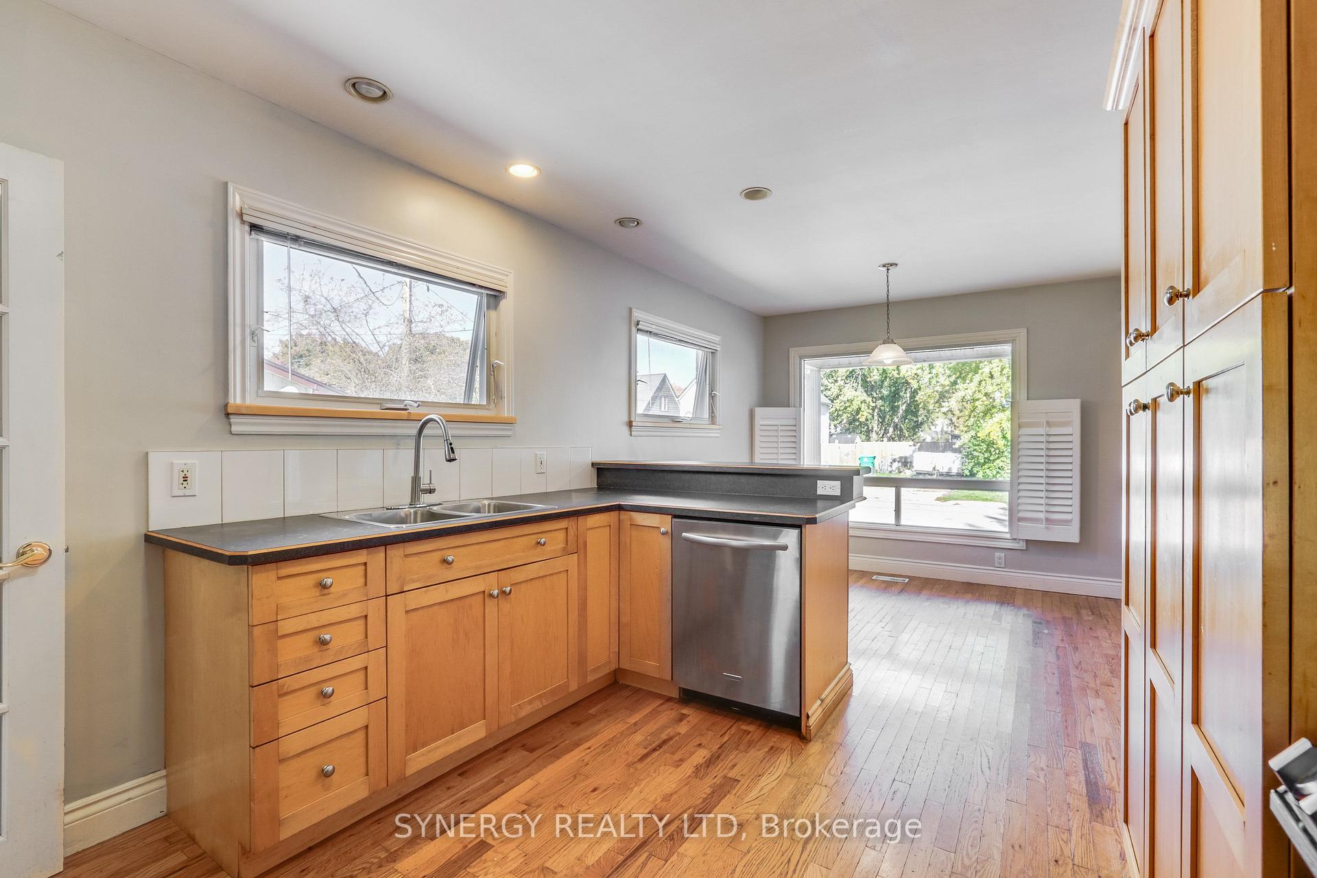 Photo 22 of 208 King Street, Southwest Middlesex, Glencoe — HOMEH