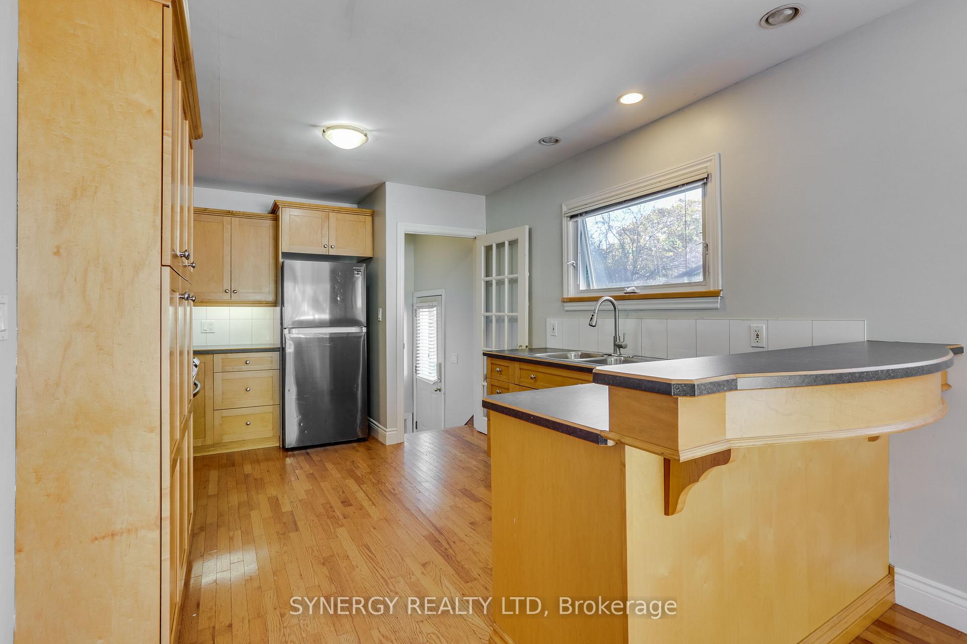 Photo 23 of 208 King Street, Southwest Middlesex, Glencoe — HOMEH