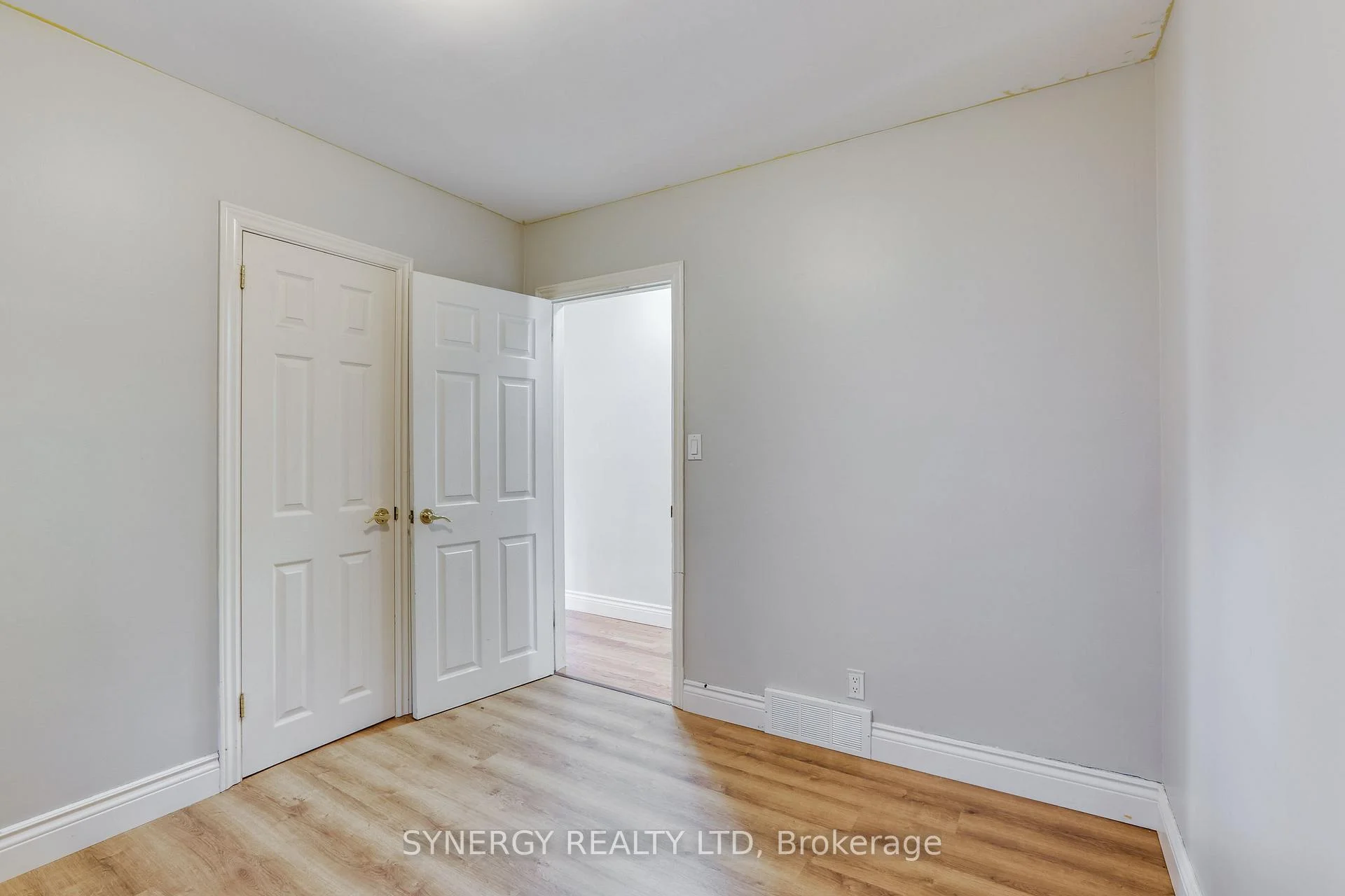 Photo 36 of 208 King Street, Southwest Middlesex, Glencoe — HOMEH