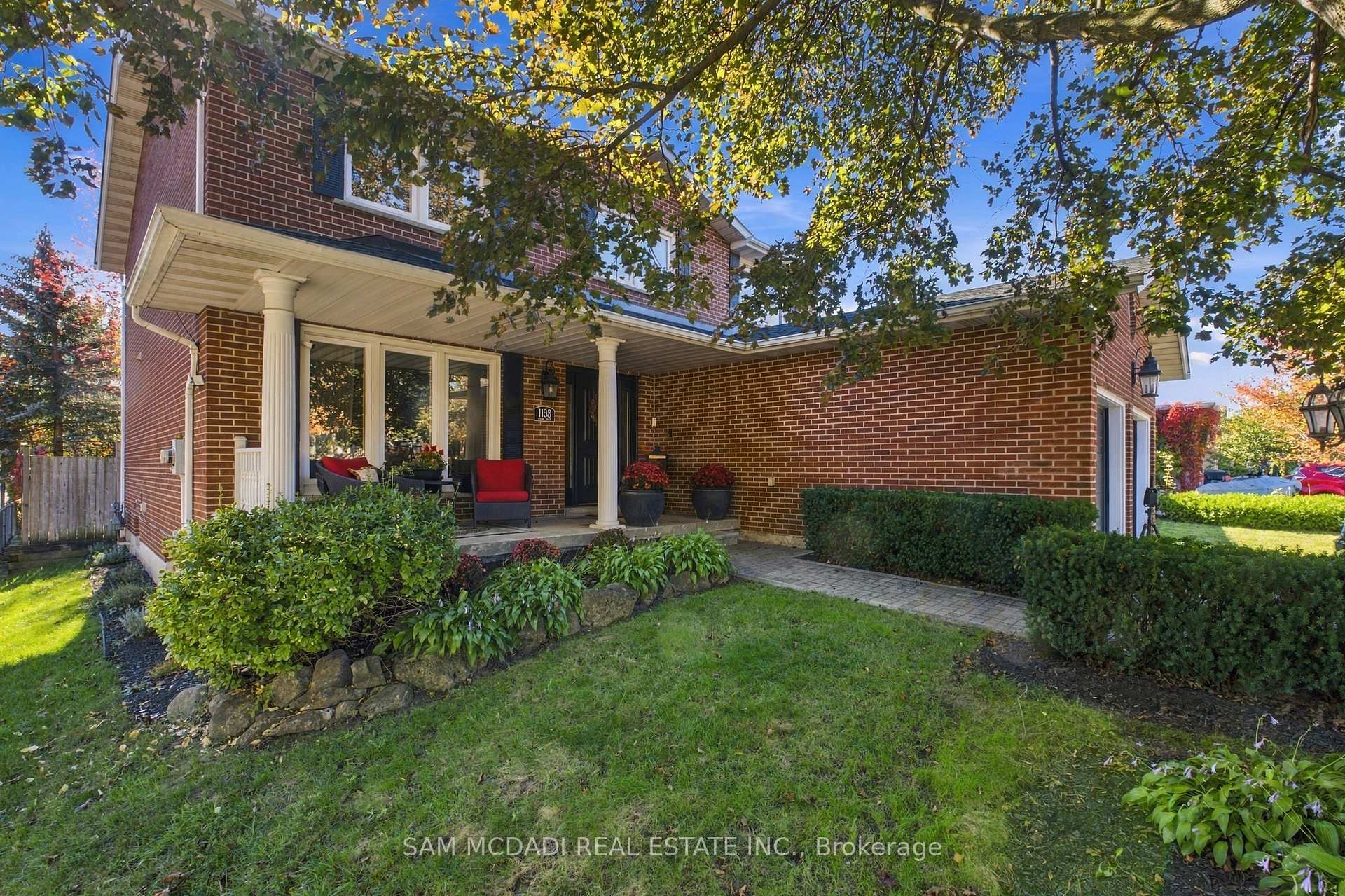 Photo 1 of 1138 Vanier Drive, Mississauga, Lorne Park — HOMEH