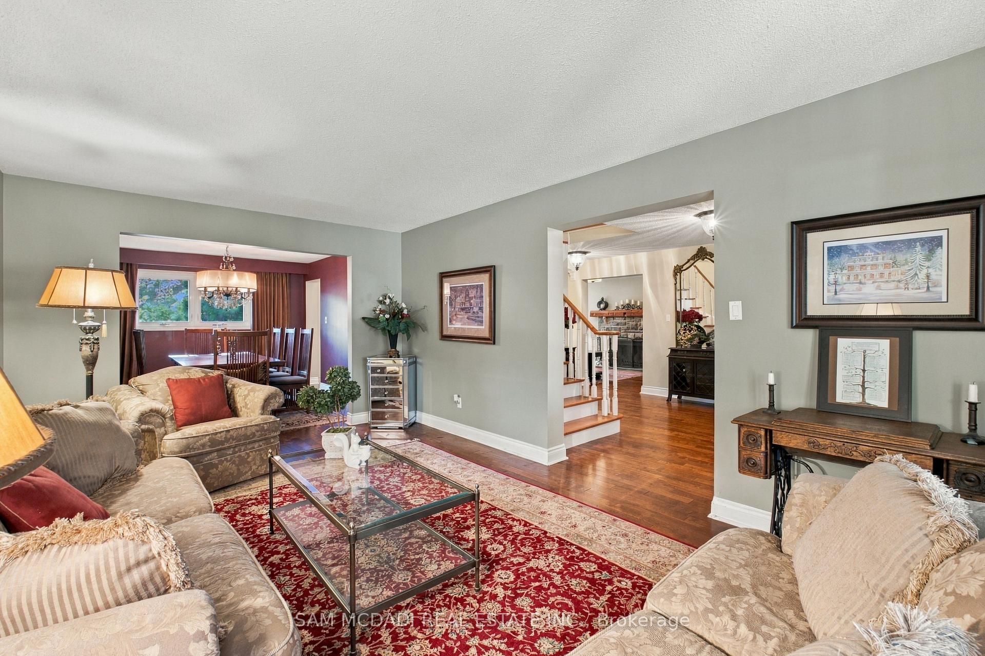 Photo 9 of 1138 Vanier Drive, Mississauga, Lorne Park — HOMEH