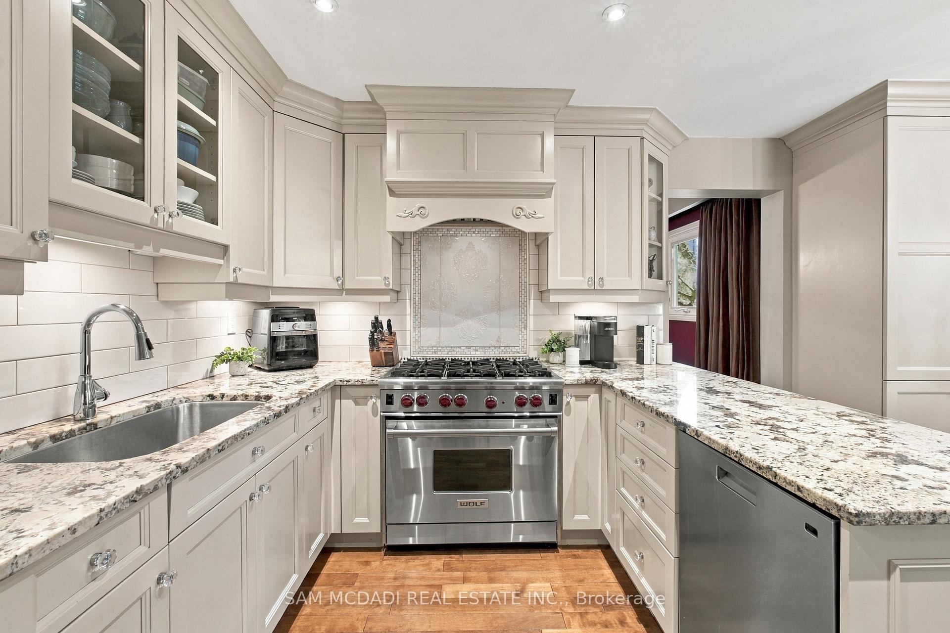 Photo 20 of 1138 Vanier Drive, Mississauga, Lorne Park — HOMEH