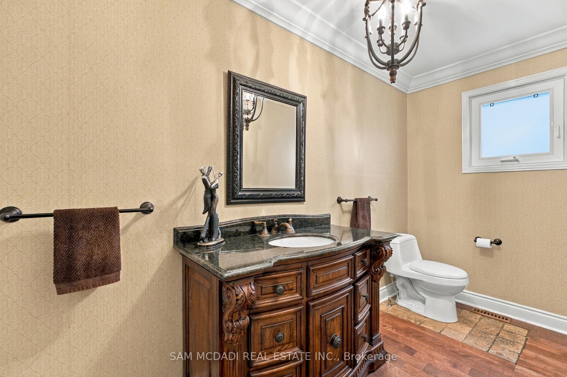 Photo 21 of 1138 Vanier Drive, Mississauga, Lorne Park — HOMEH