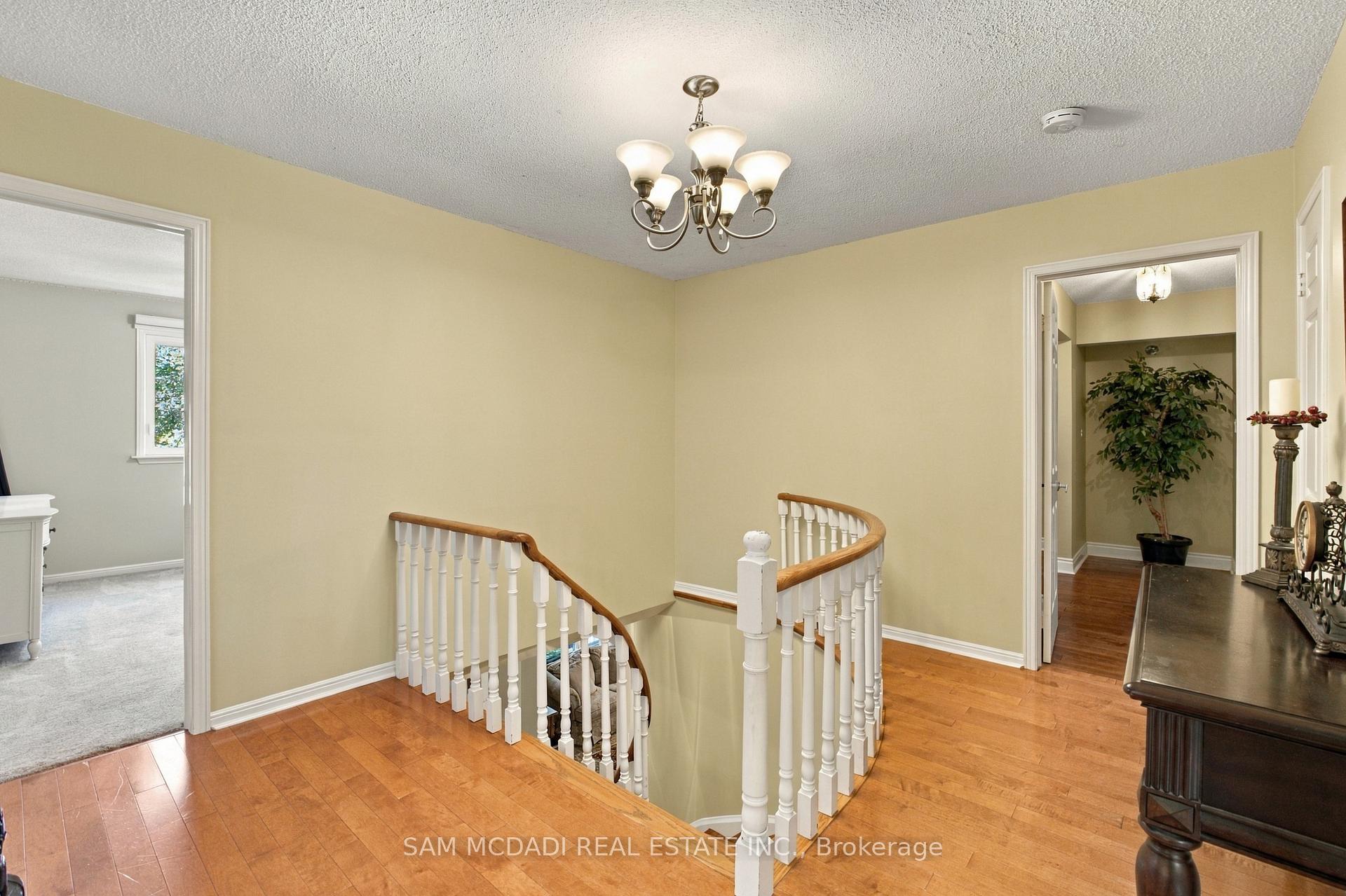 Photo 25 of 1138 Vanier Drive, Mississauga, Lorne Park — HOMEH