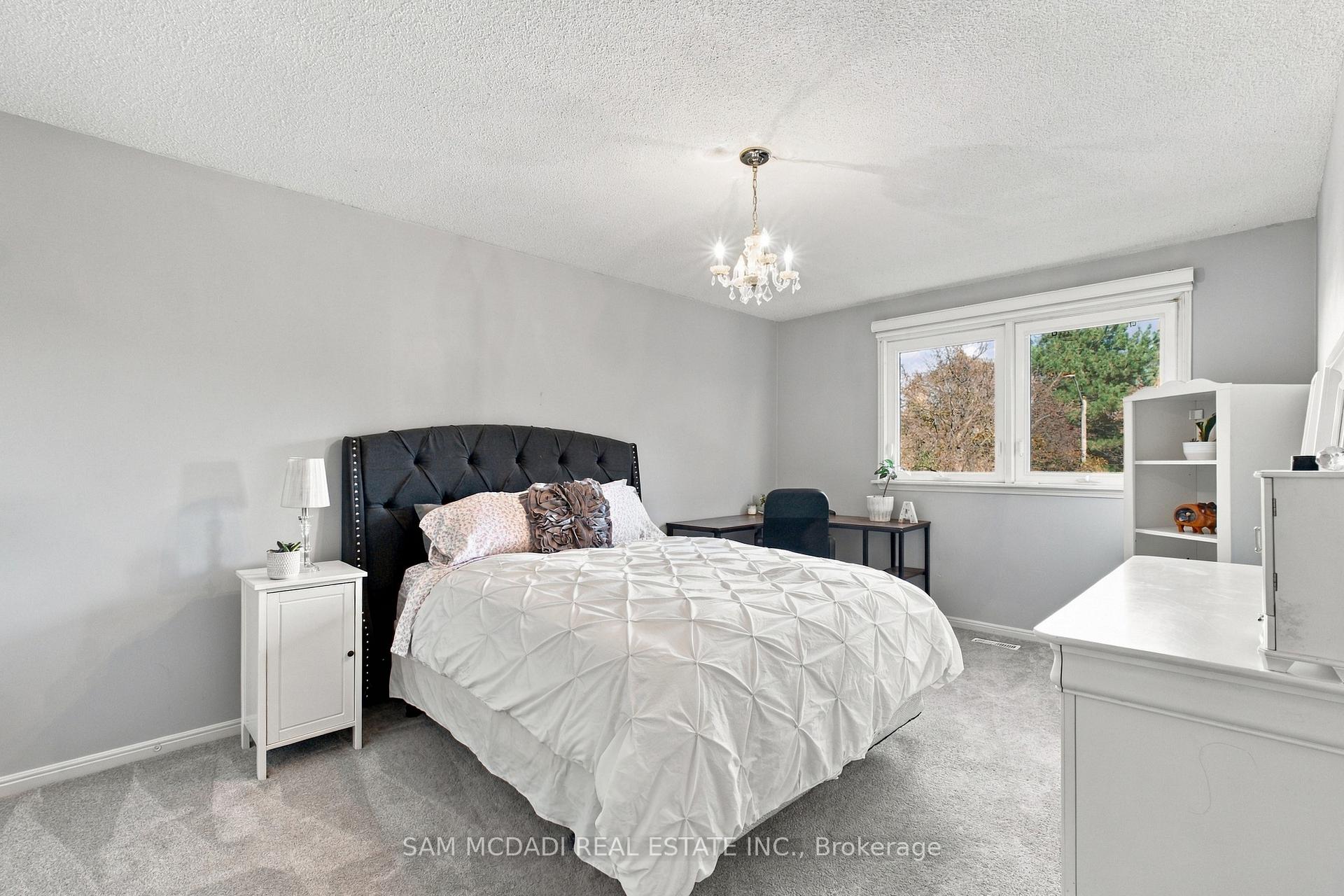 Photo 28 of 1138 Vanier Drive, Mississauga, Lorne Park — HOMEH