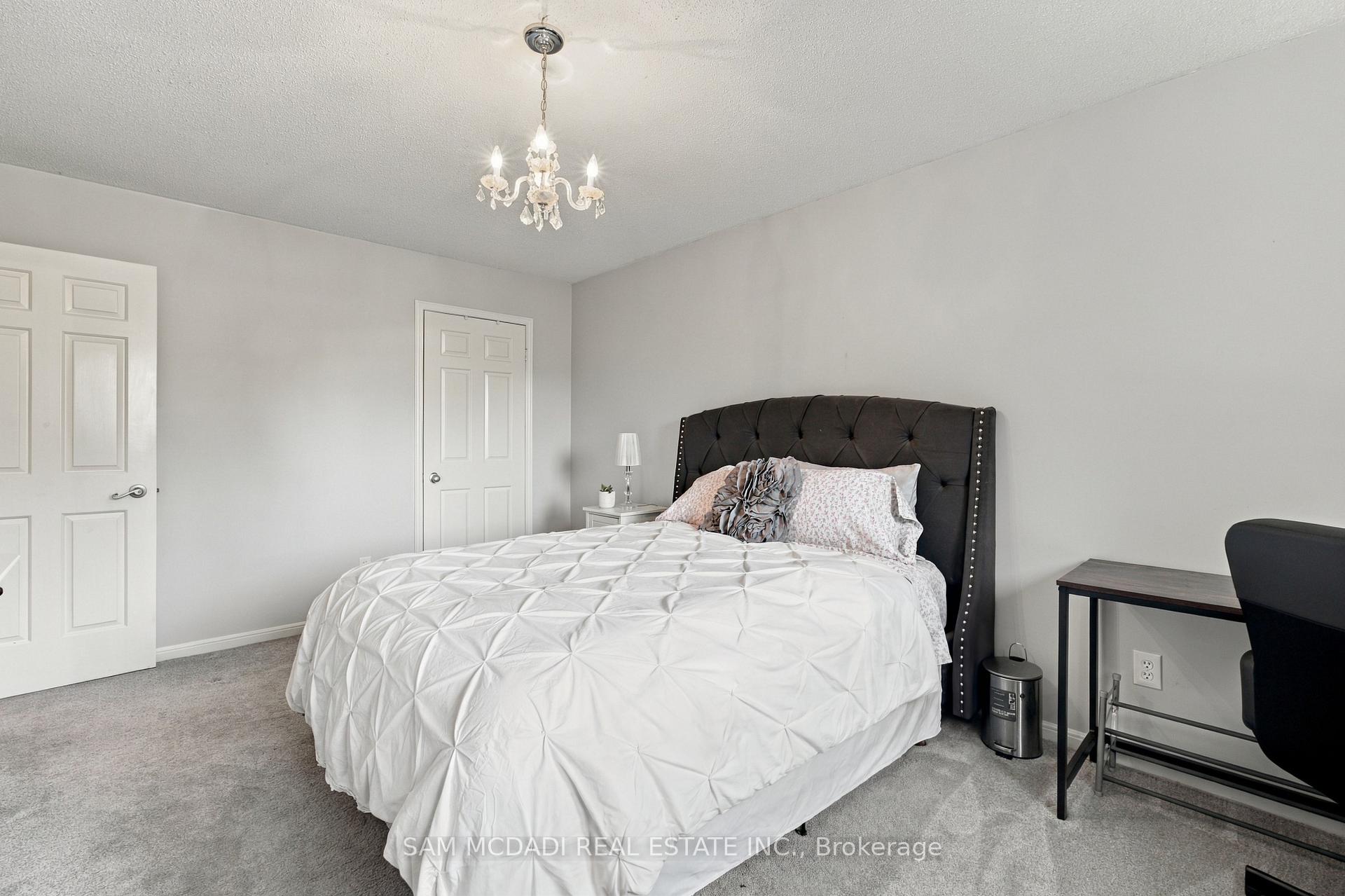 Photo 29 of 1138 Vanier Drive, Mississauga, Lorne Park — HOMEH